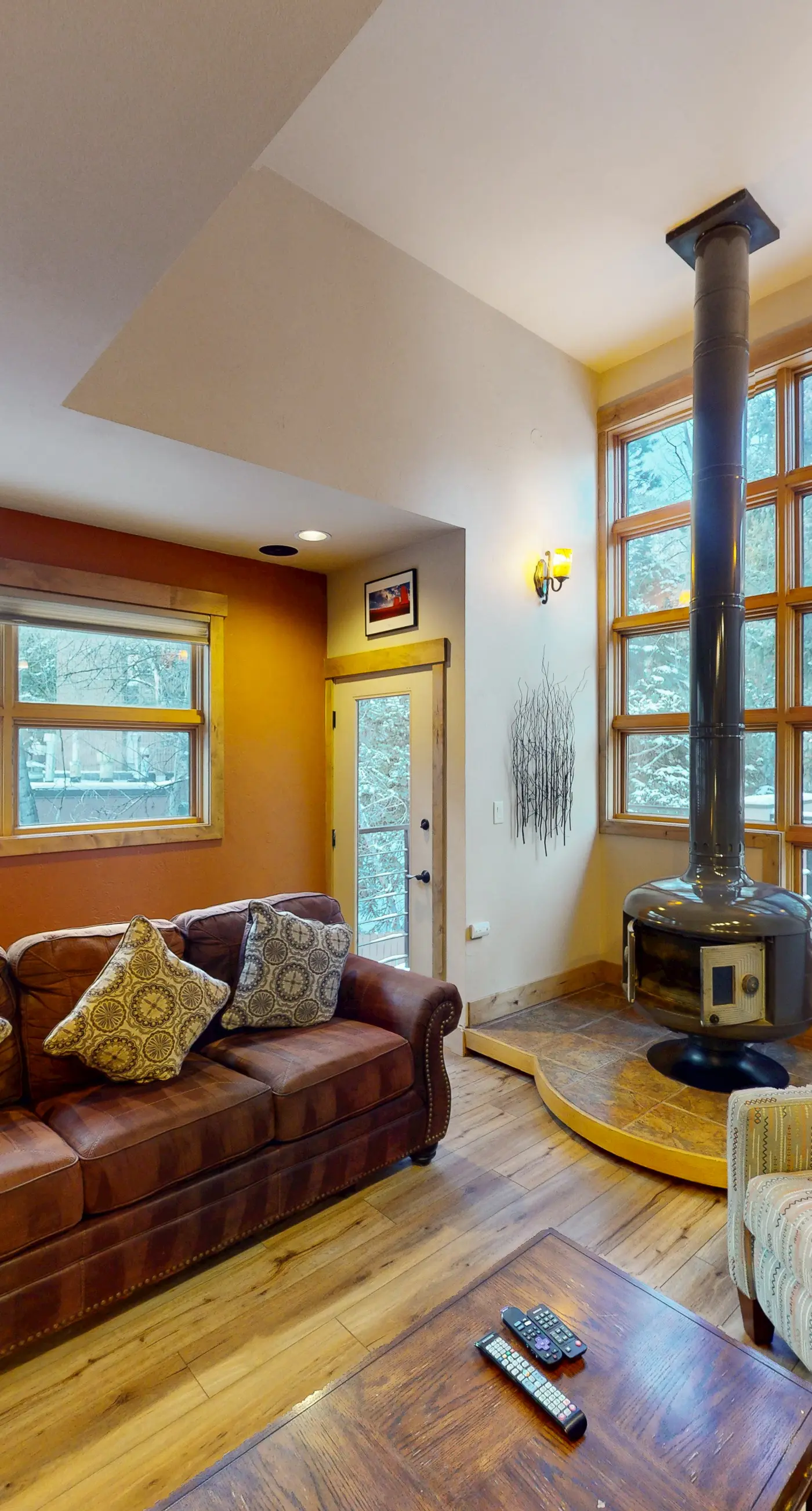 Tenmile Mountain House