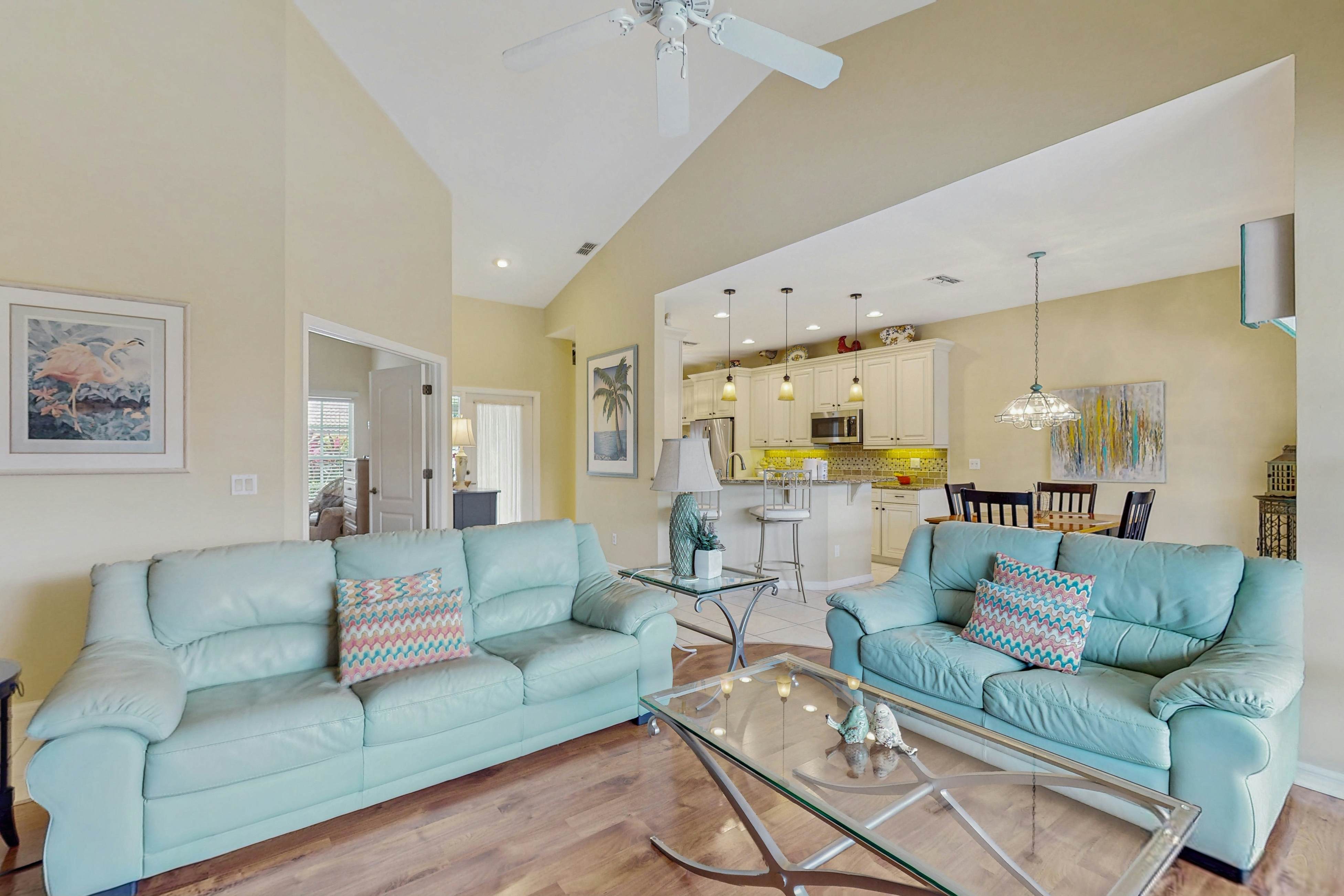 Falcons Glen at Lely Resort