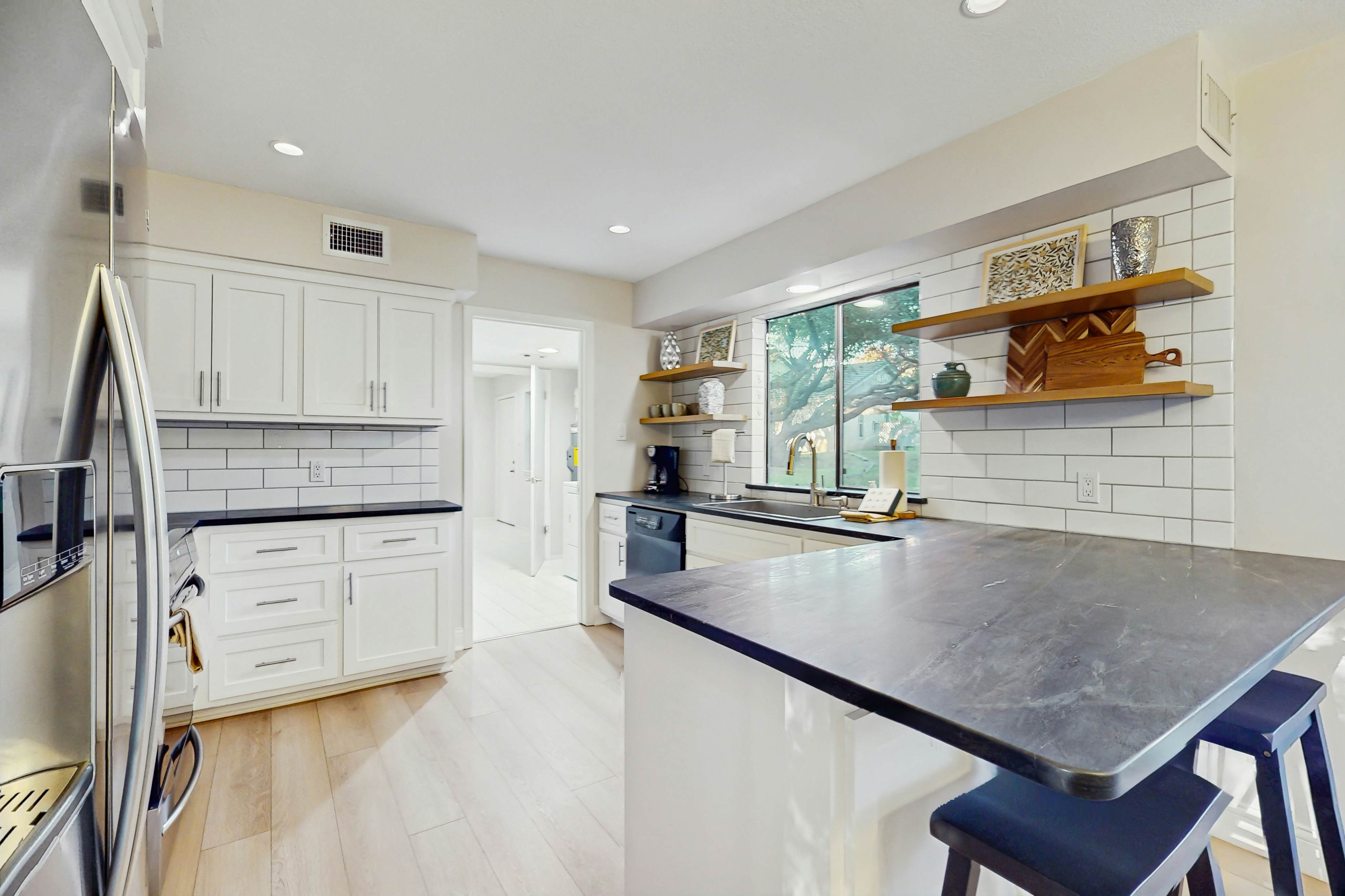 Horseshoe Bay Getaway