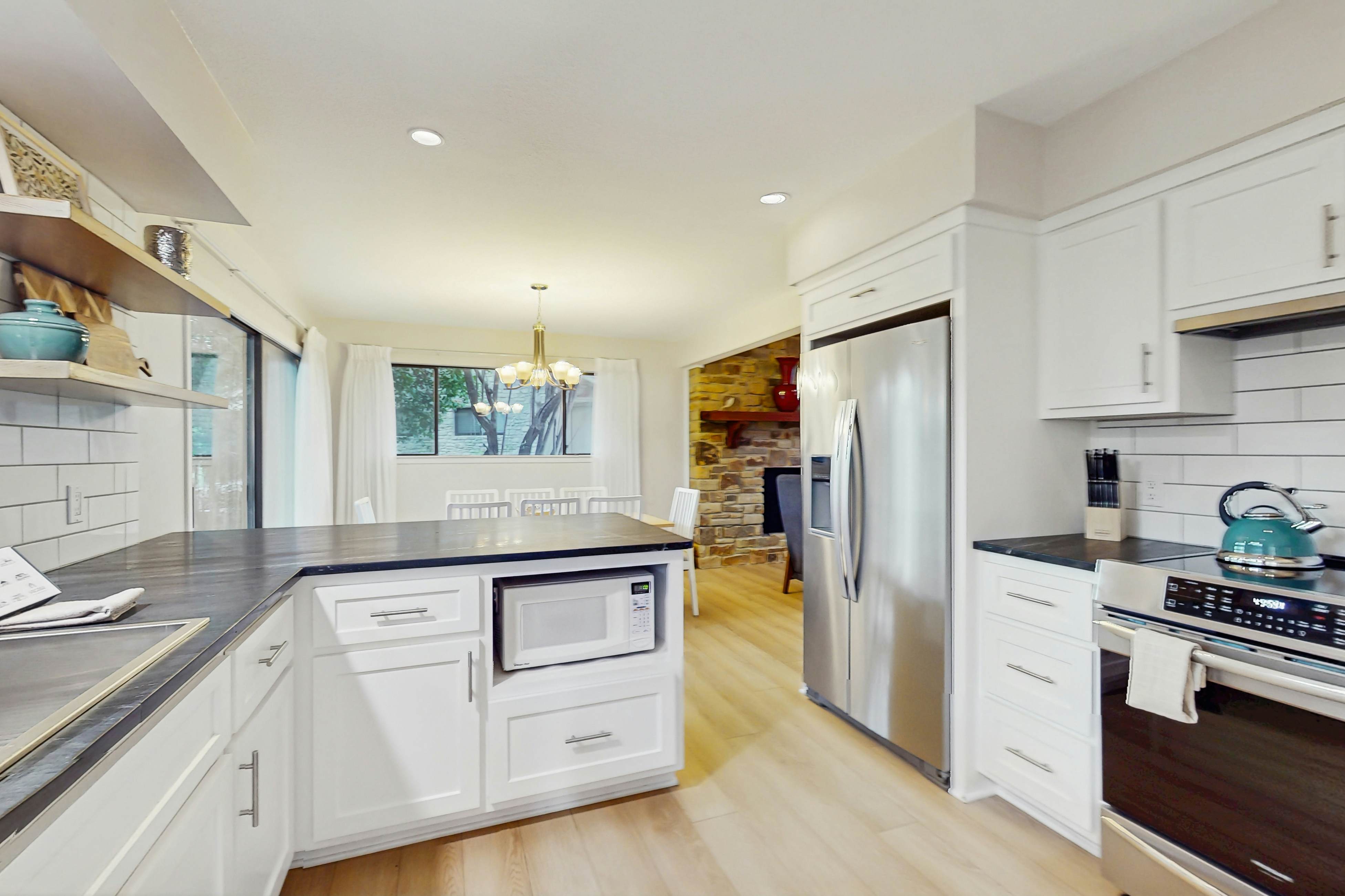 Horseshoe Bay Getaway