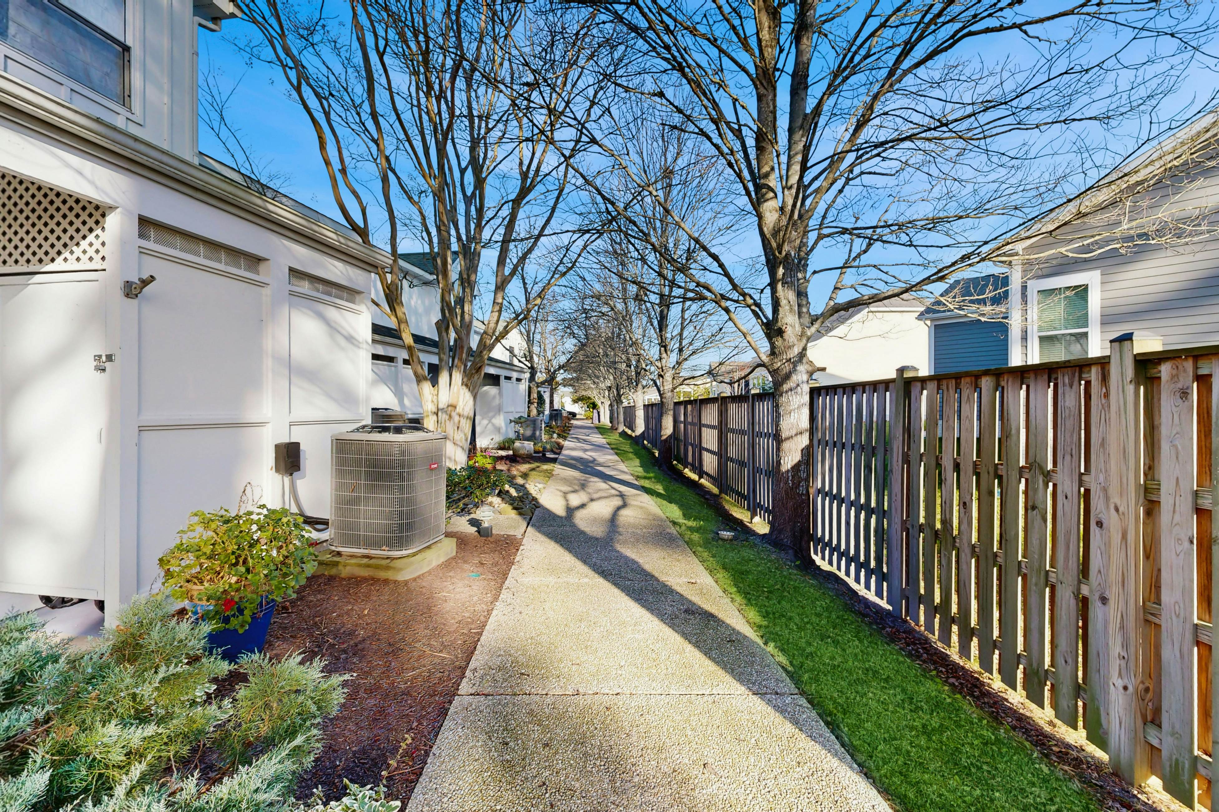 Mallard Lakes - 37986 Eagle Ln #477