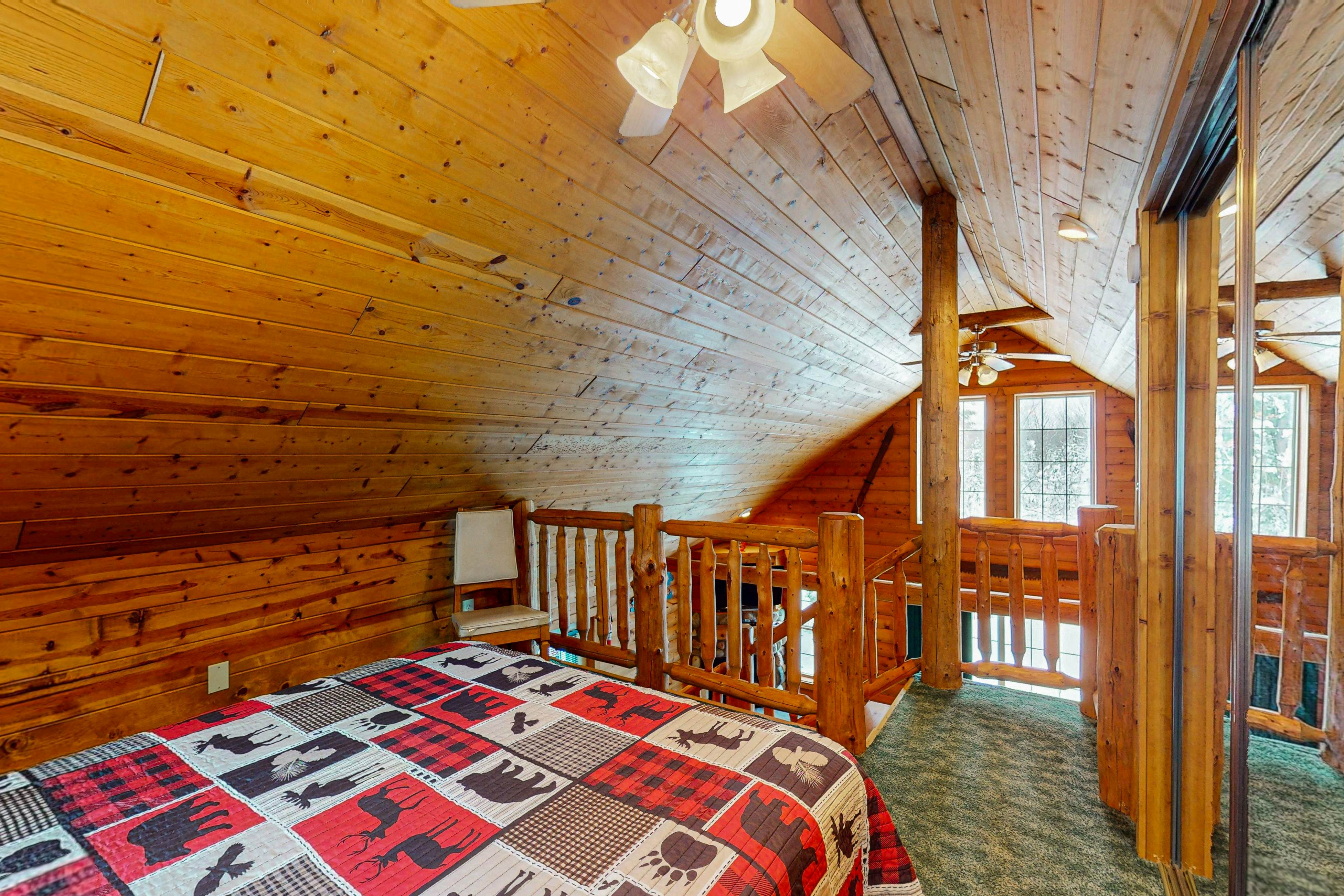 Balsam Ridge Cabin 2- Wolf