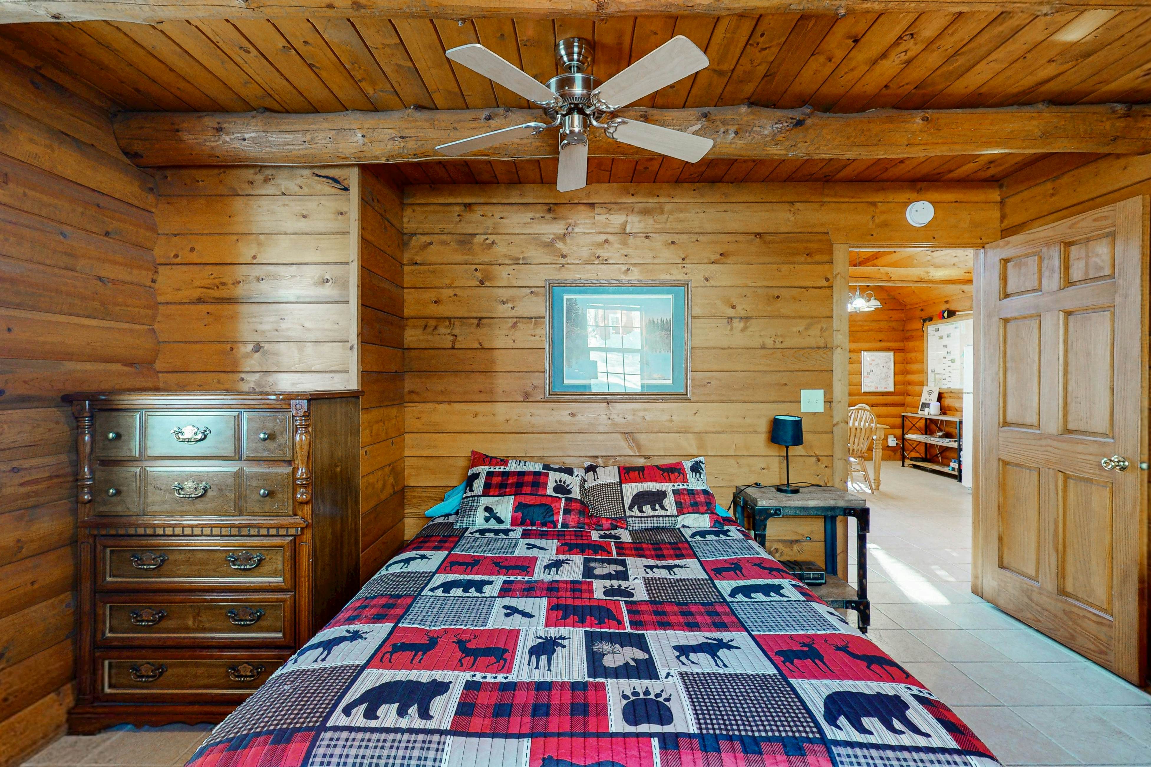 Balsam Ridge Cabin 1- Bear