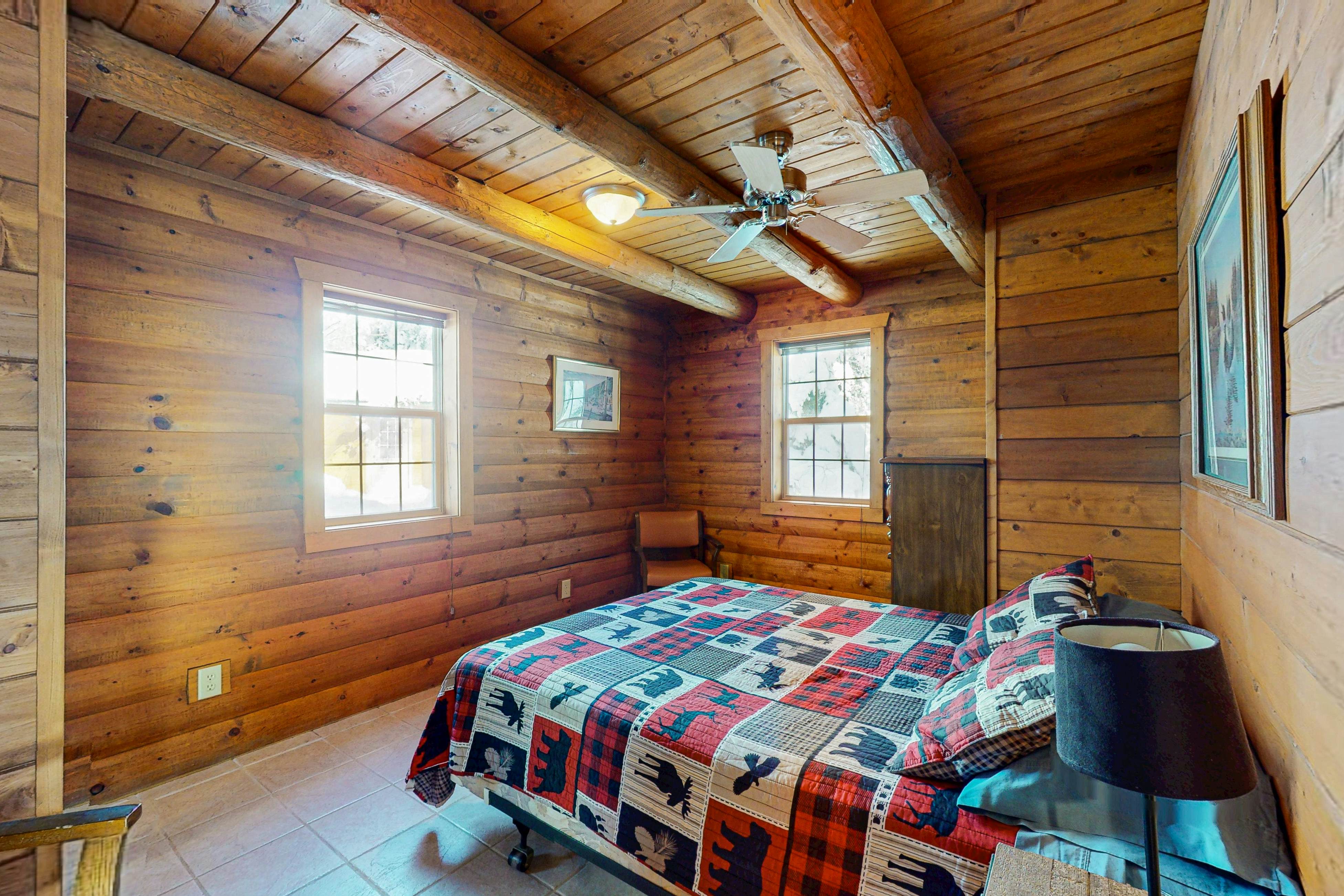 Balsam Ridge Cabin 1- Bear