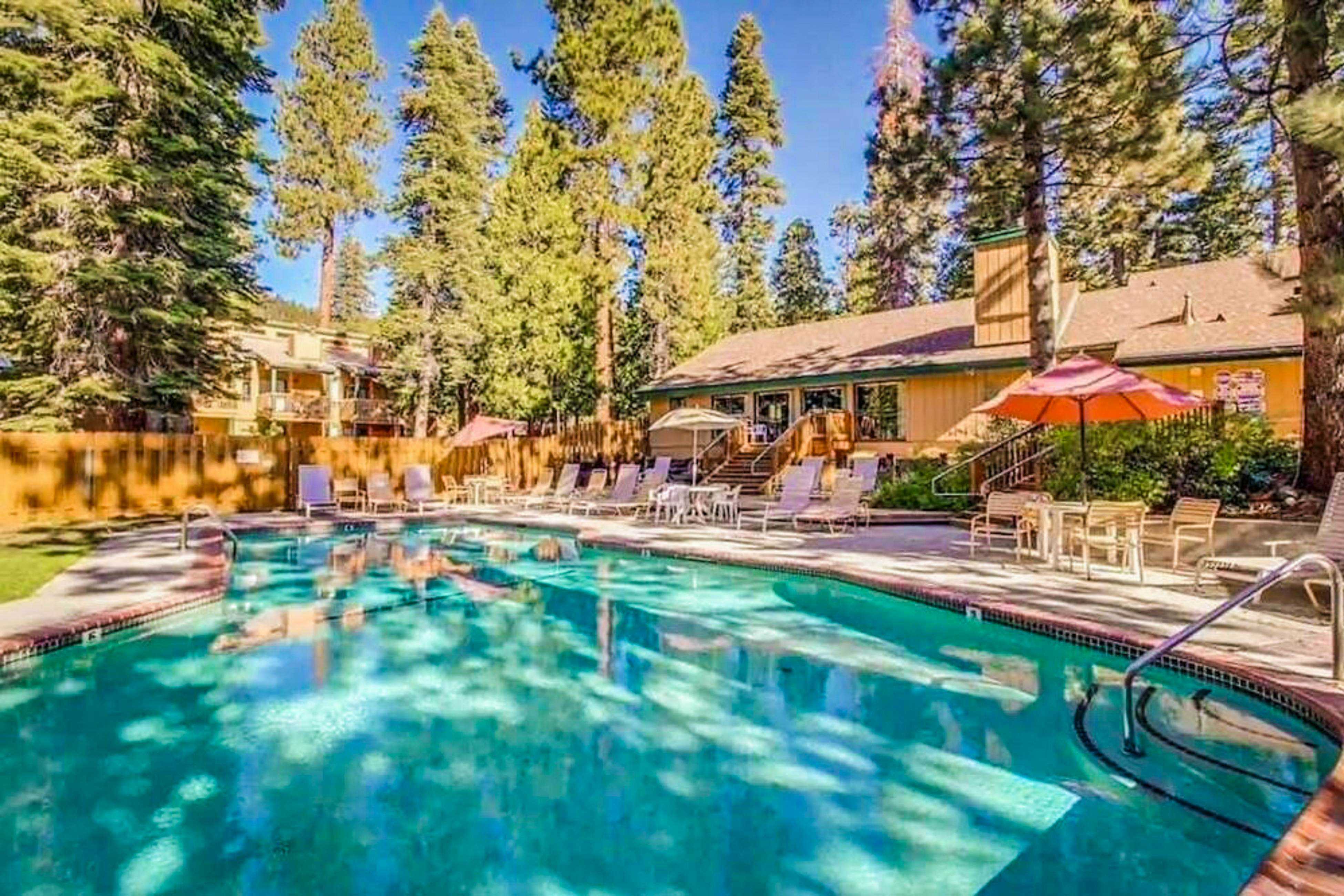 Cozy Kings Run Condo