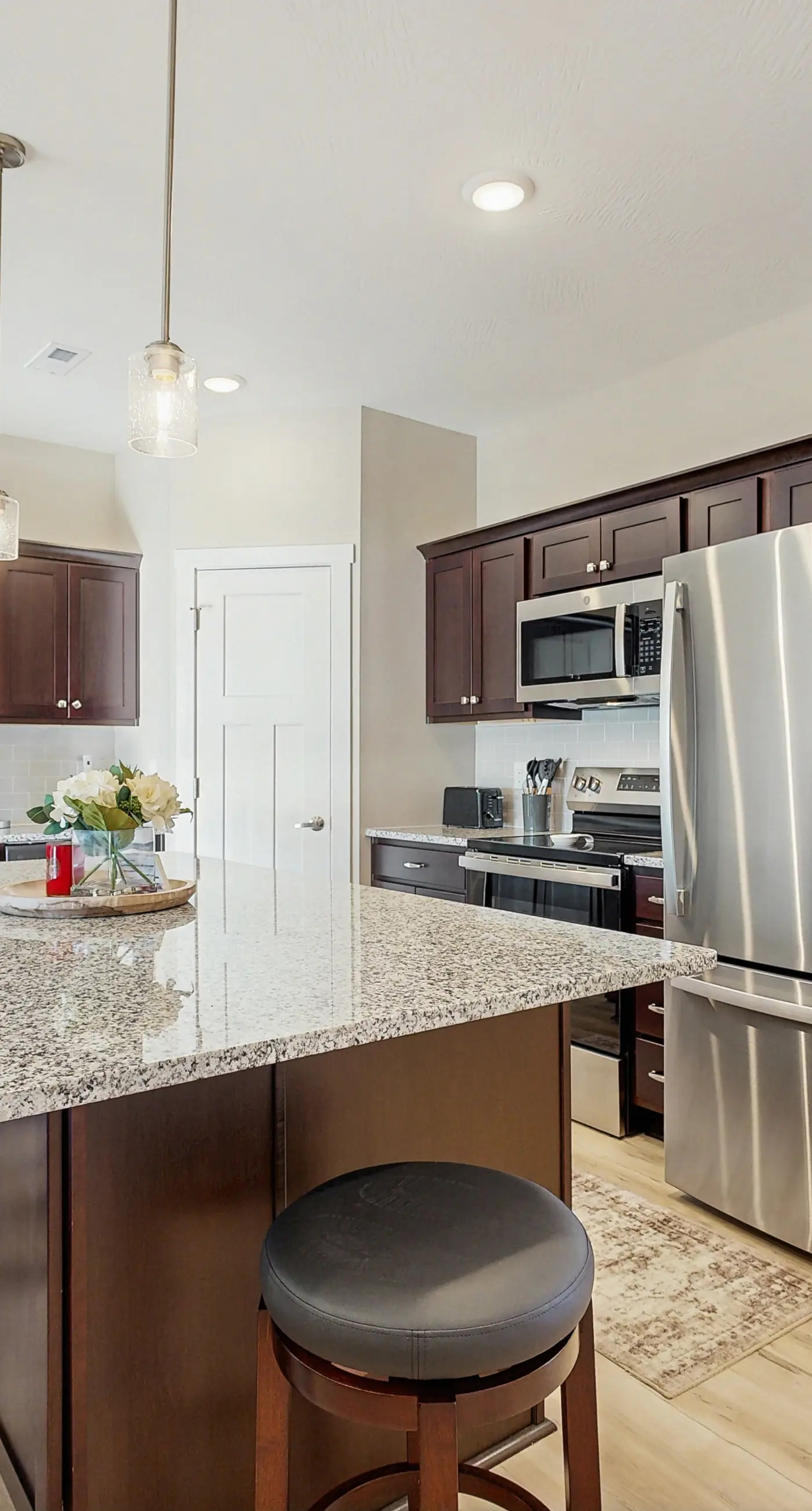 Lakeside Serenity at Kimberling Crossing