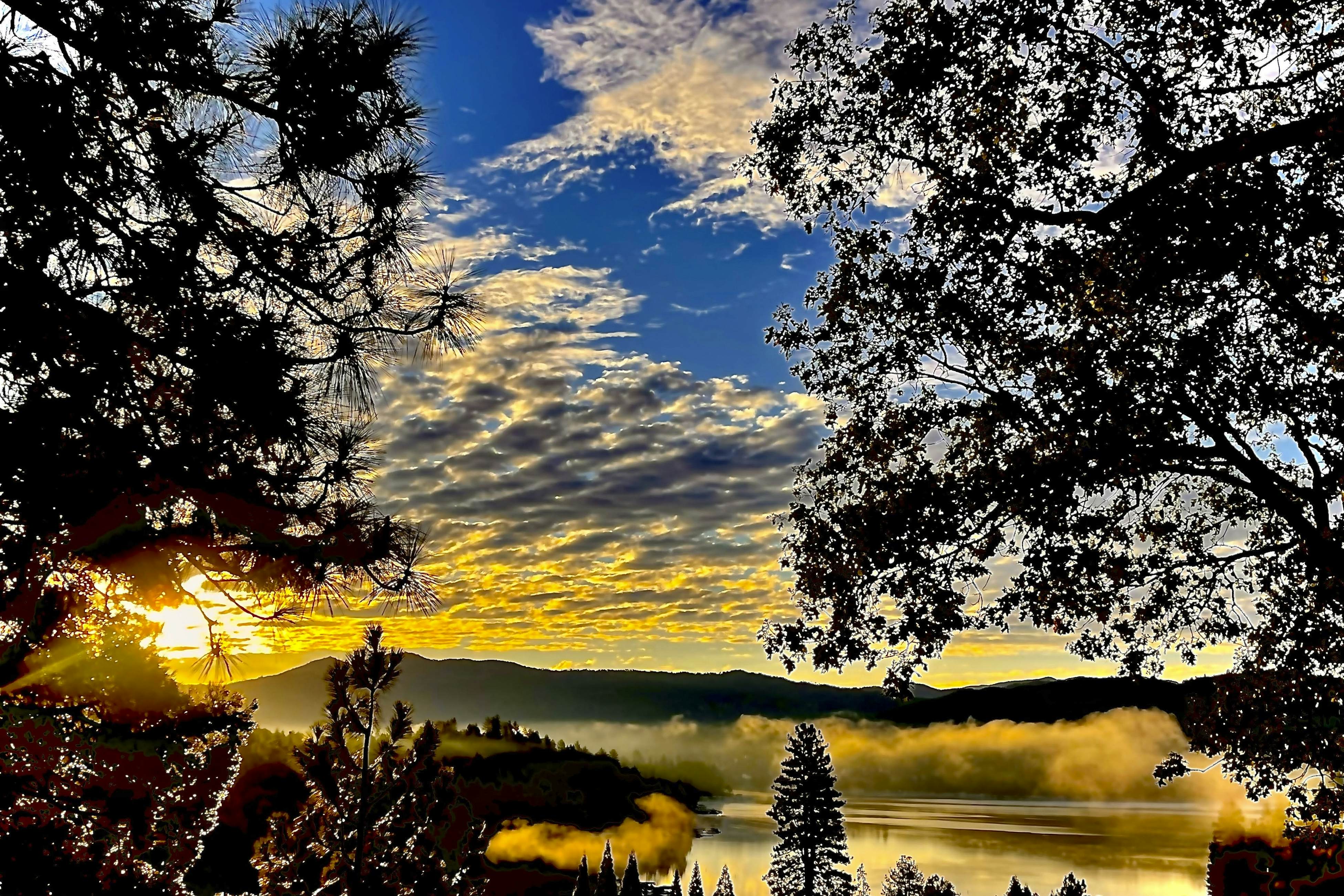 Surreal Feel Lakeview Chalette