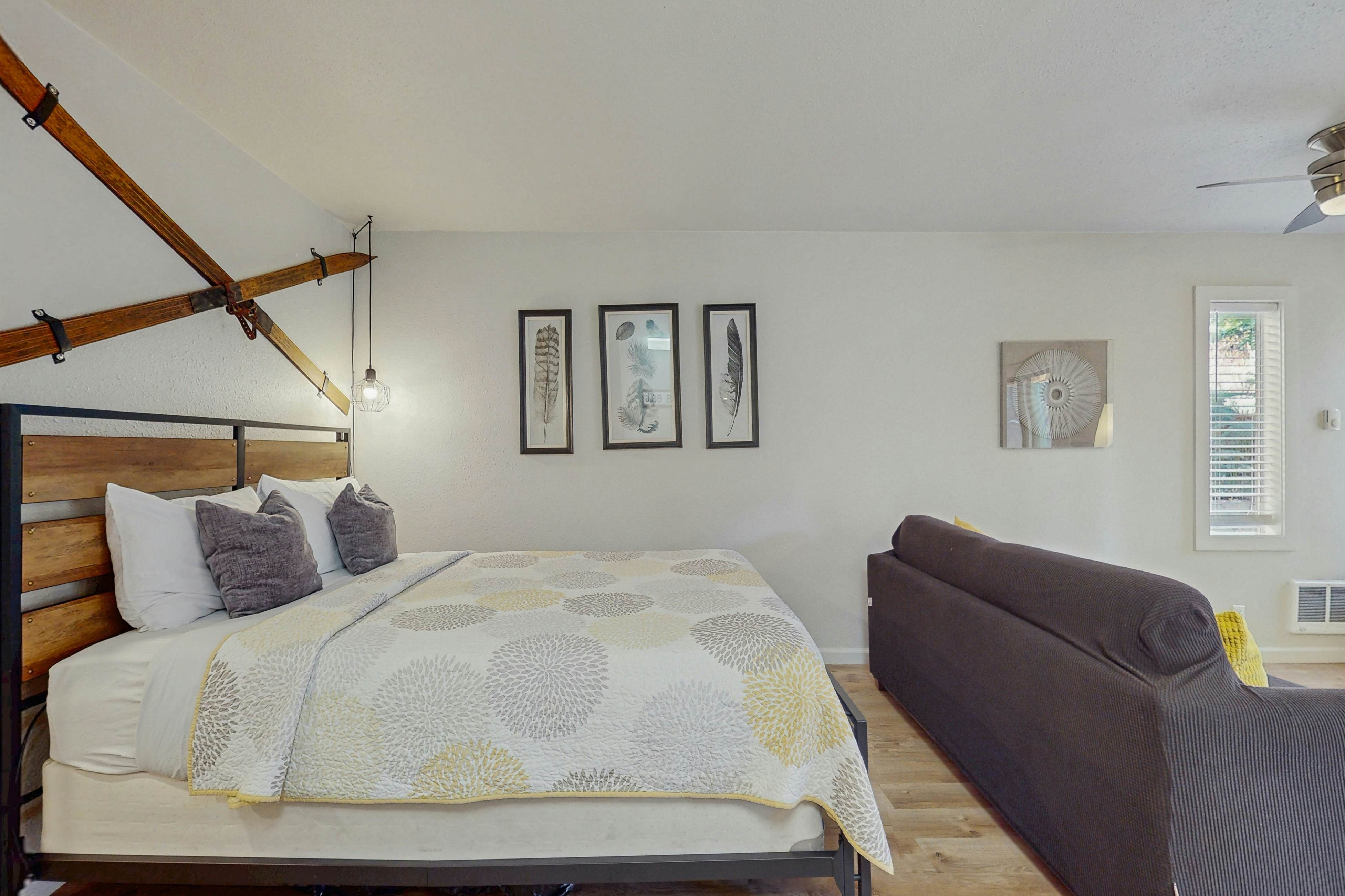 Cozy Kings Run Condo