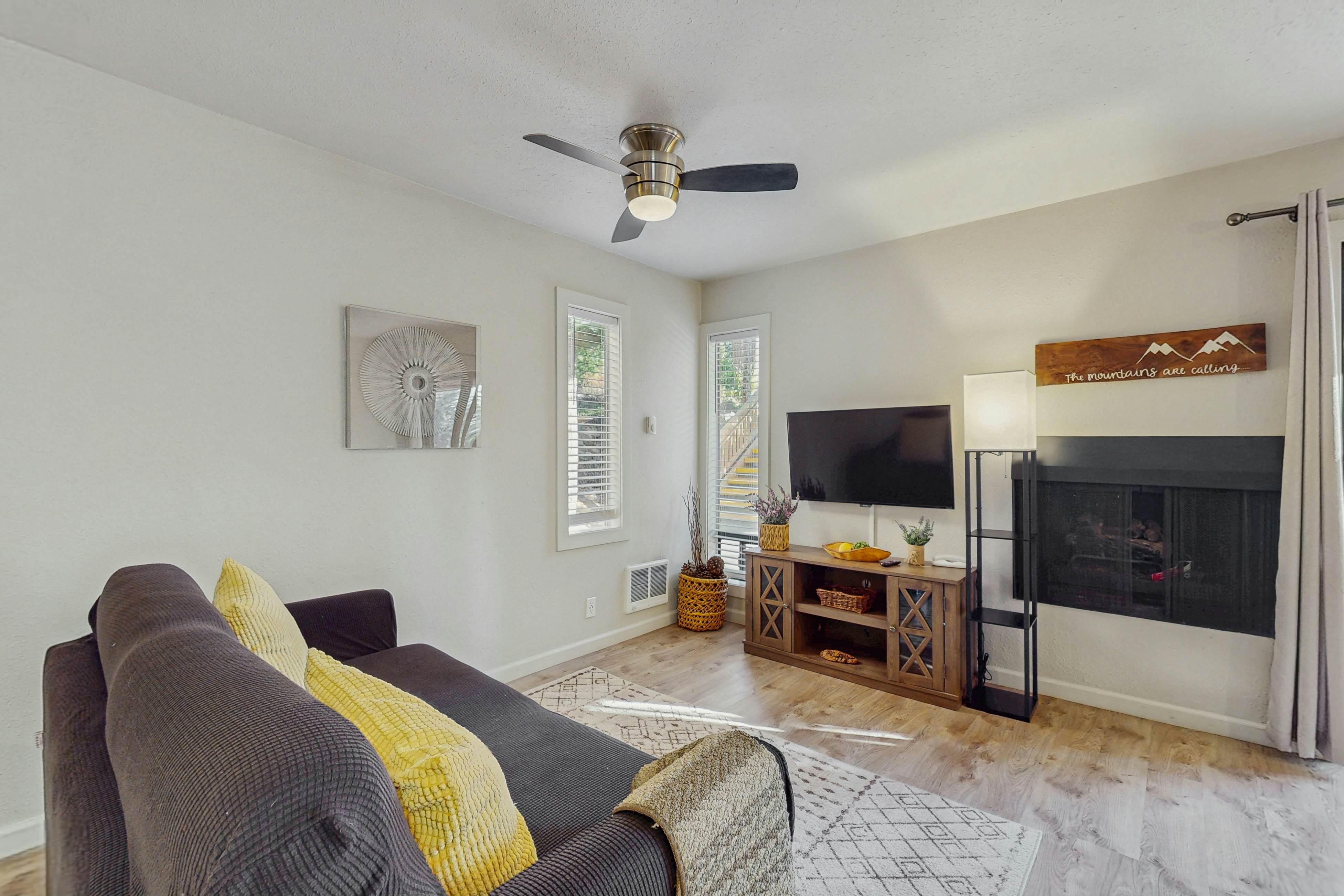 Cozy Kings Run Condo