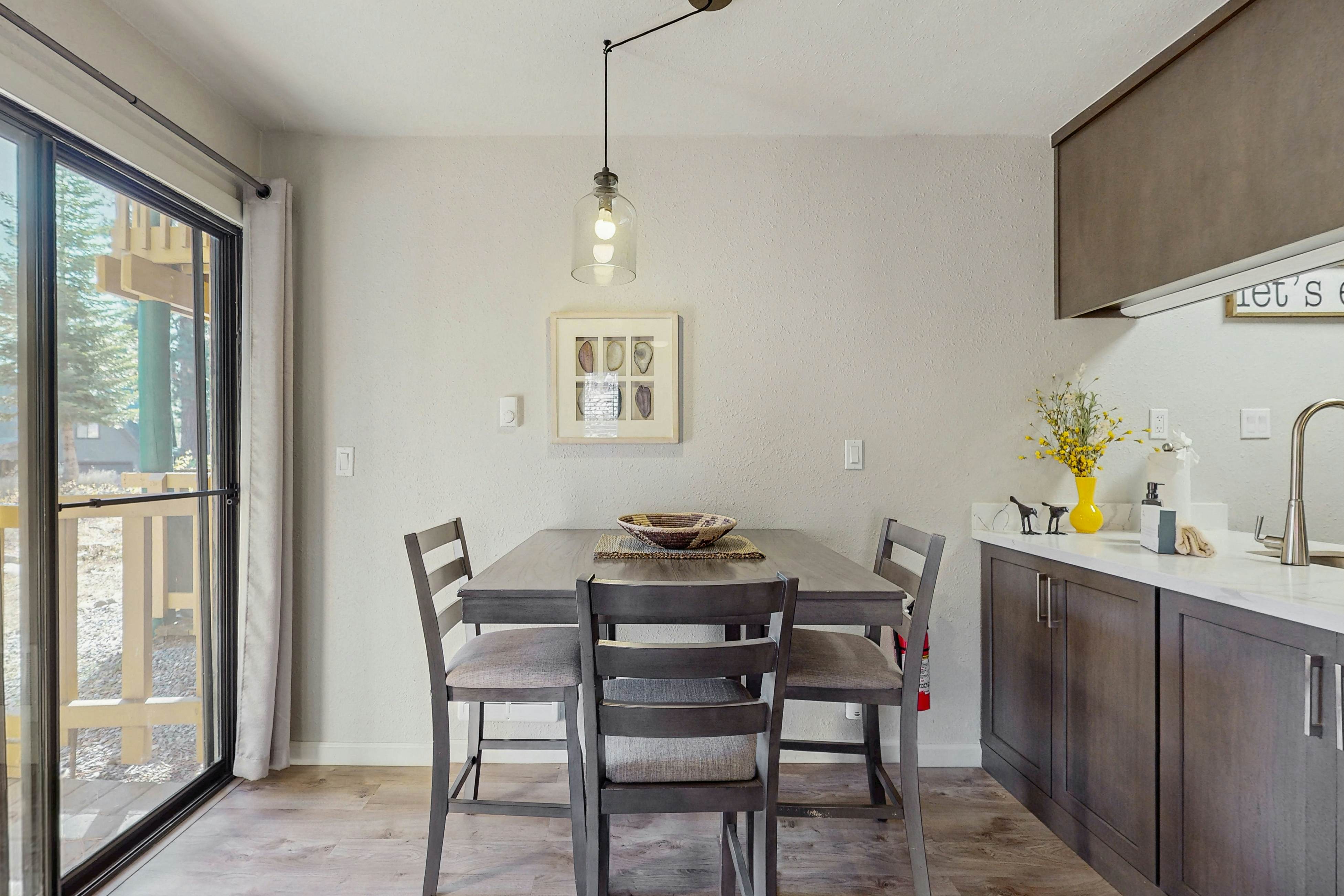 Cozy Kings Run Condo