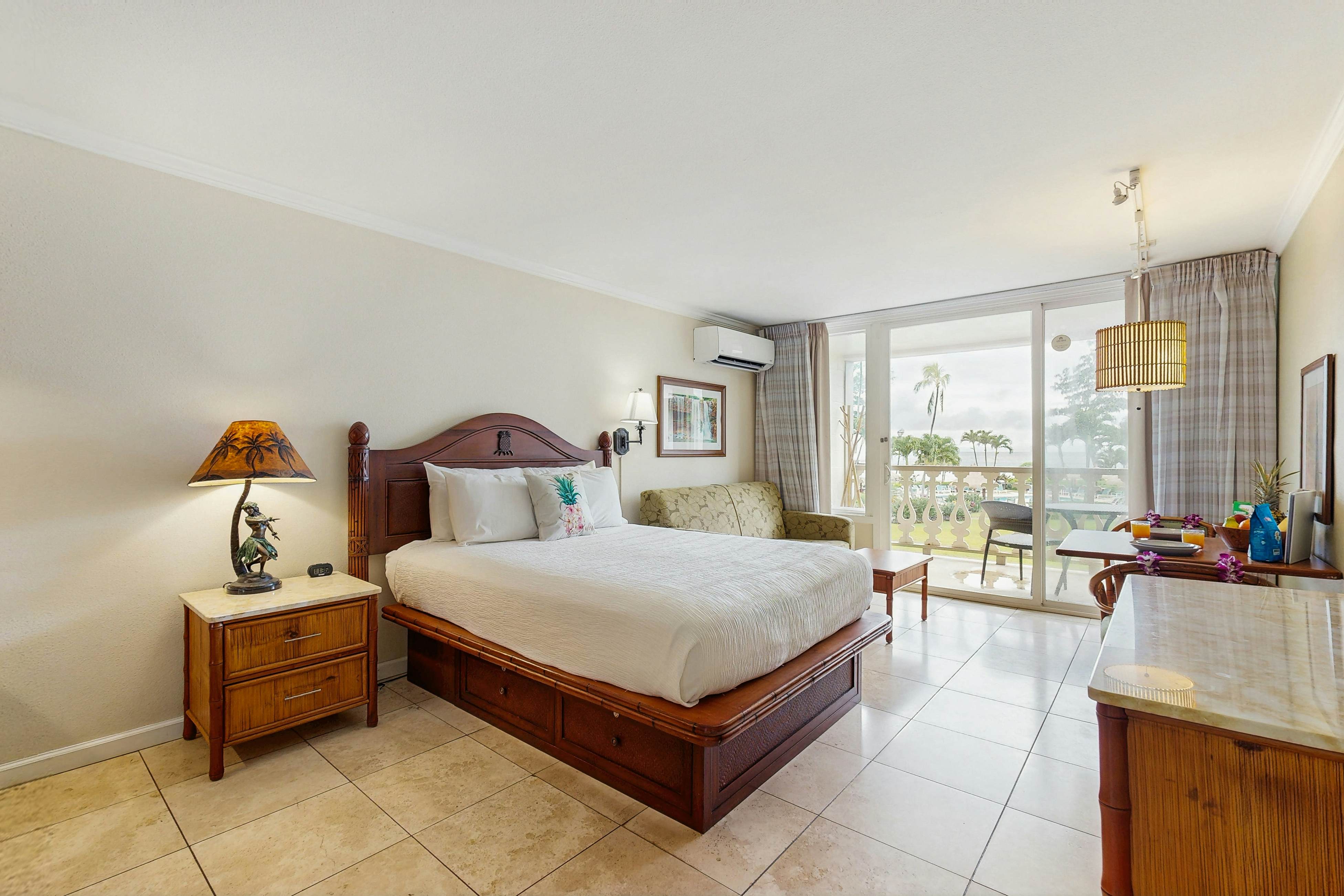 Islander on the Beach 204