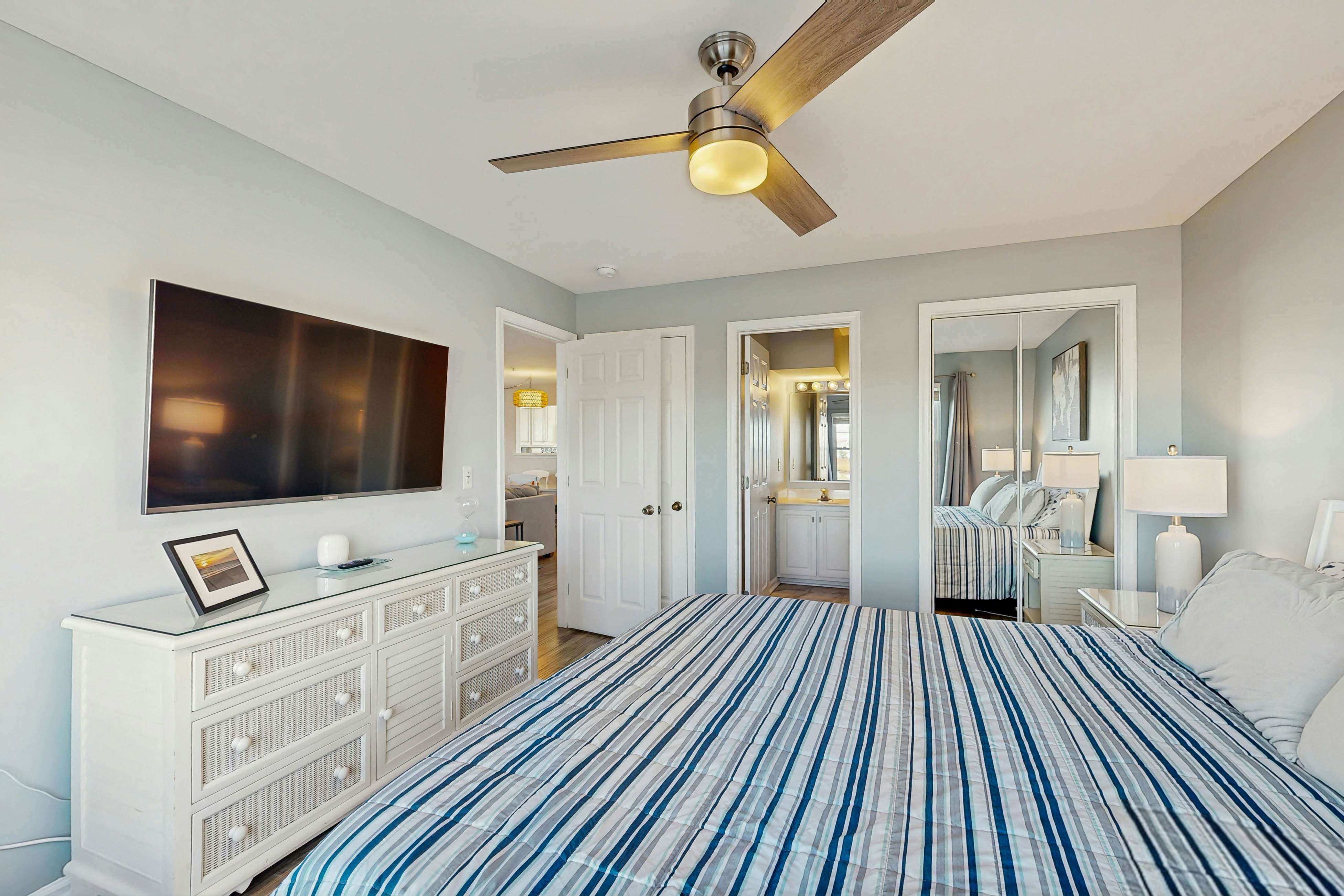 Bethany Bay - 30399 Pavilion Dr #1306