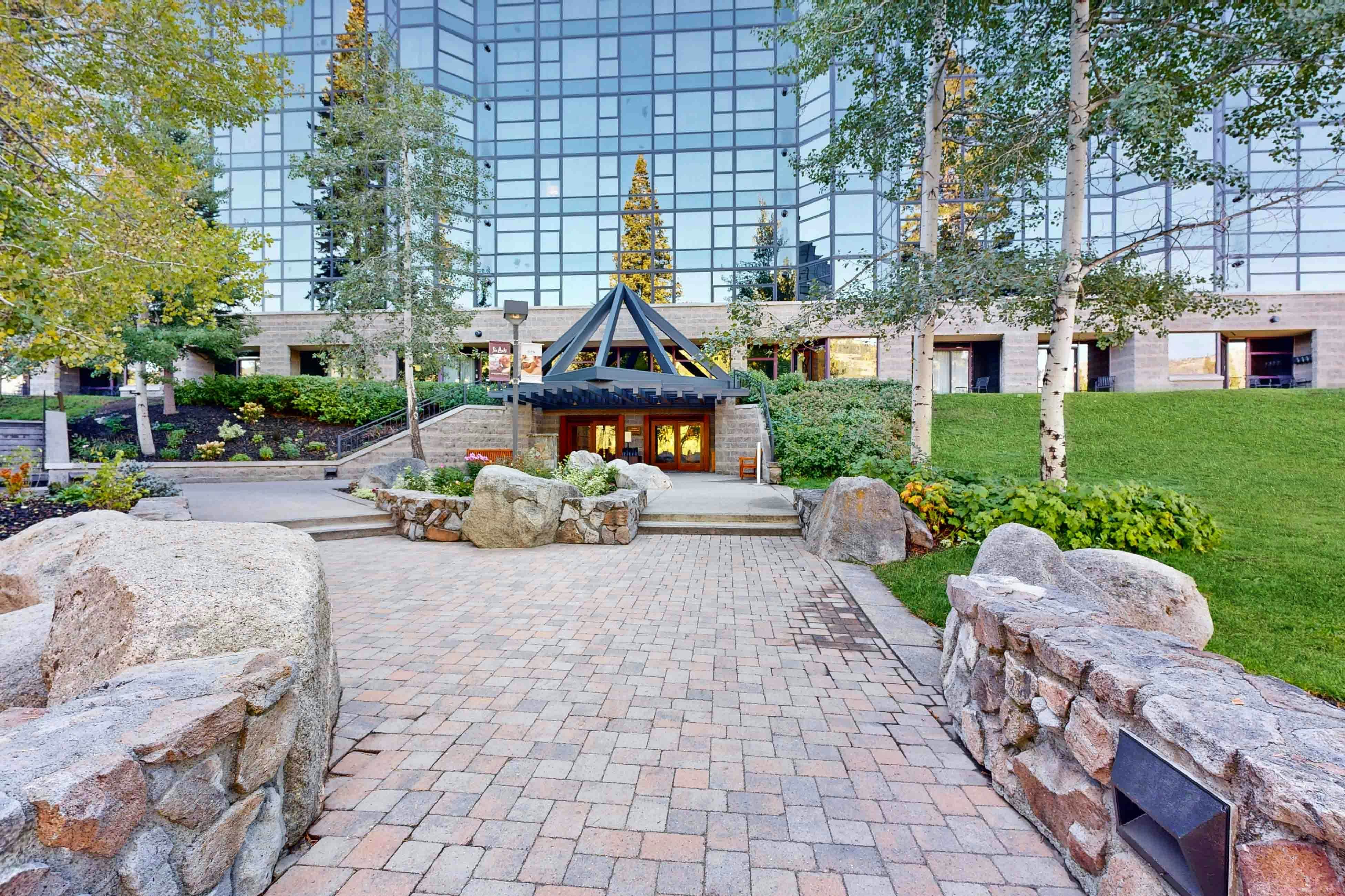 Everline Resort & Spa 534 & 536