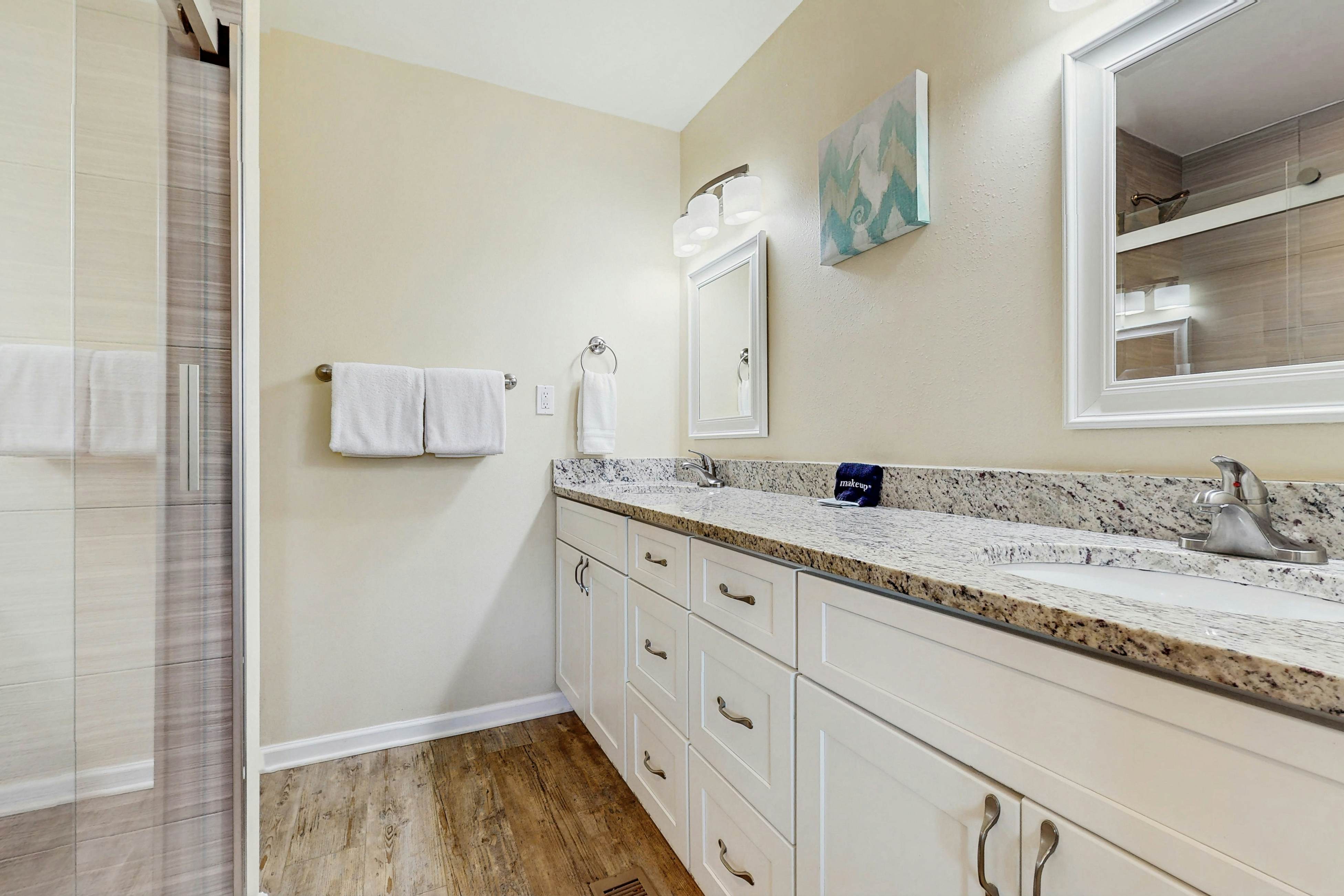 Seascape Driftwood Villas 224