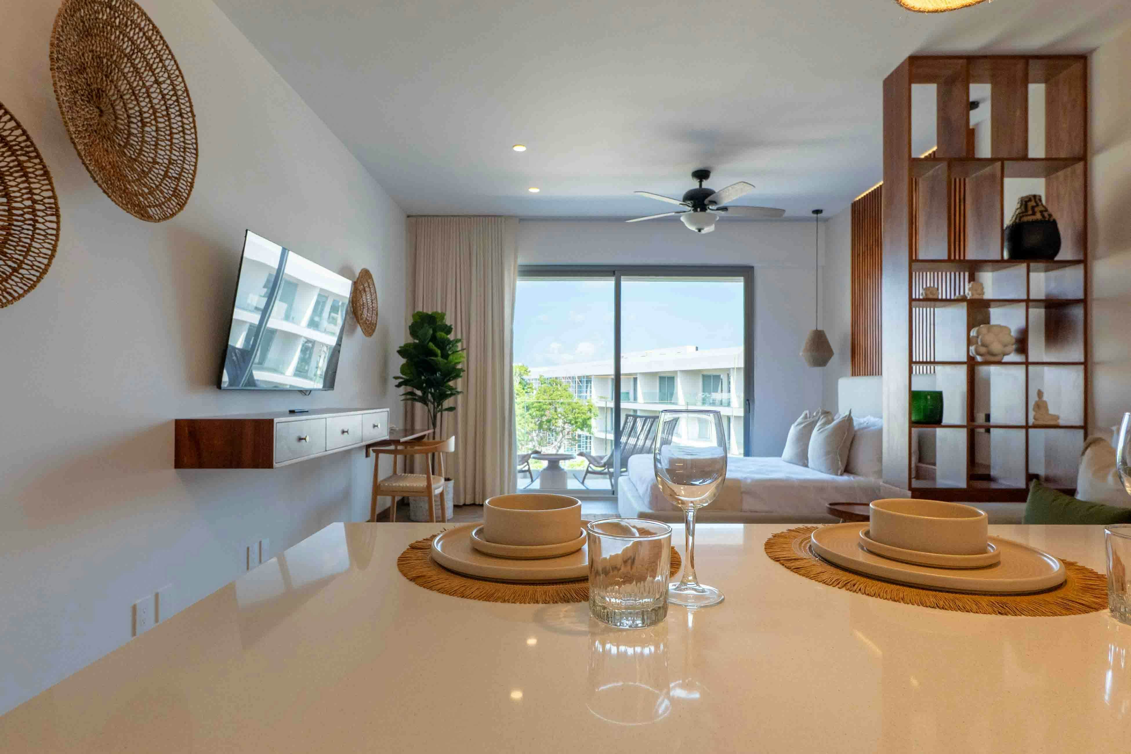 The Sandstone Nest TL C303