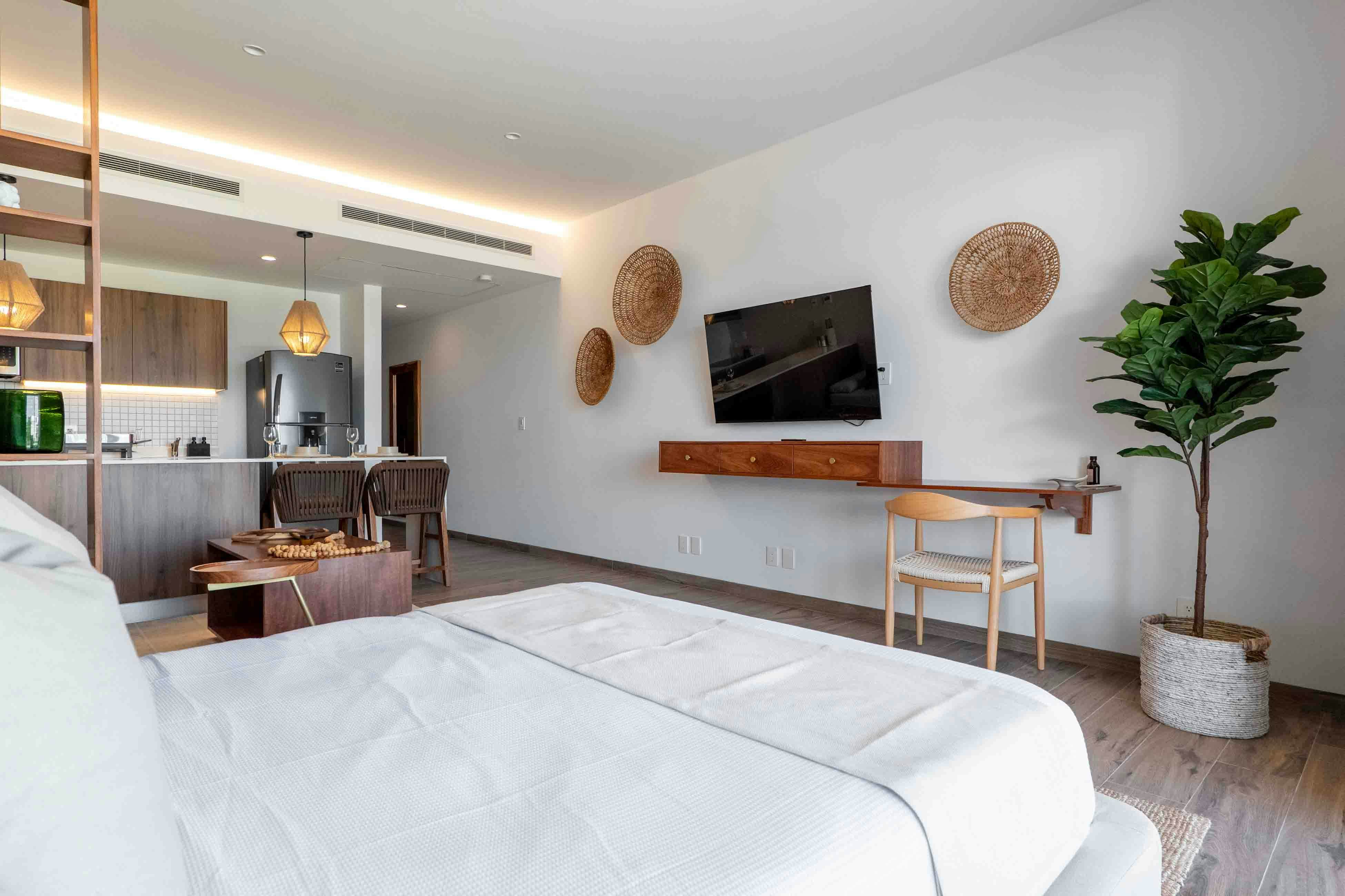 The Sandstone Nest TL C303