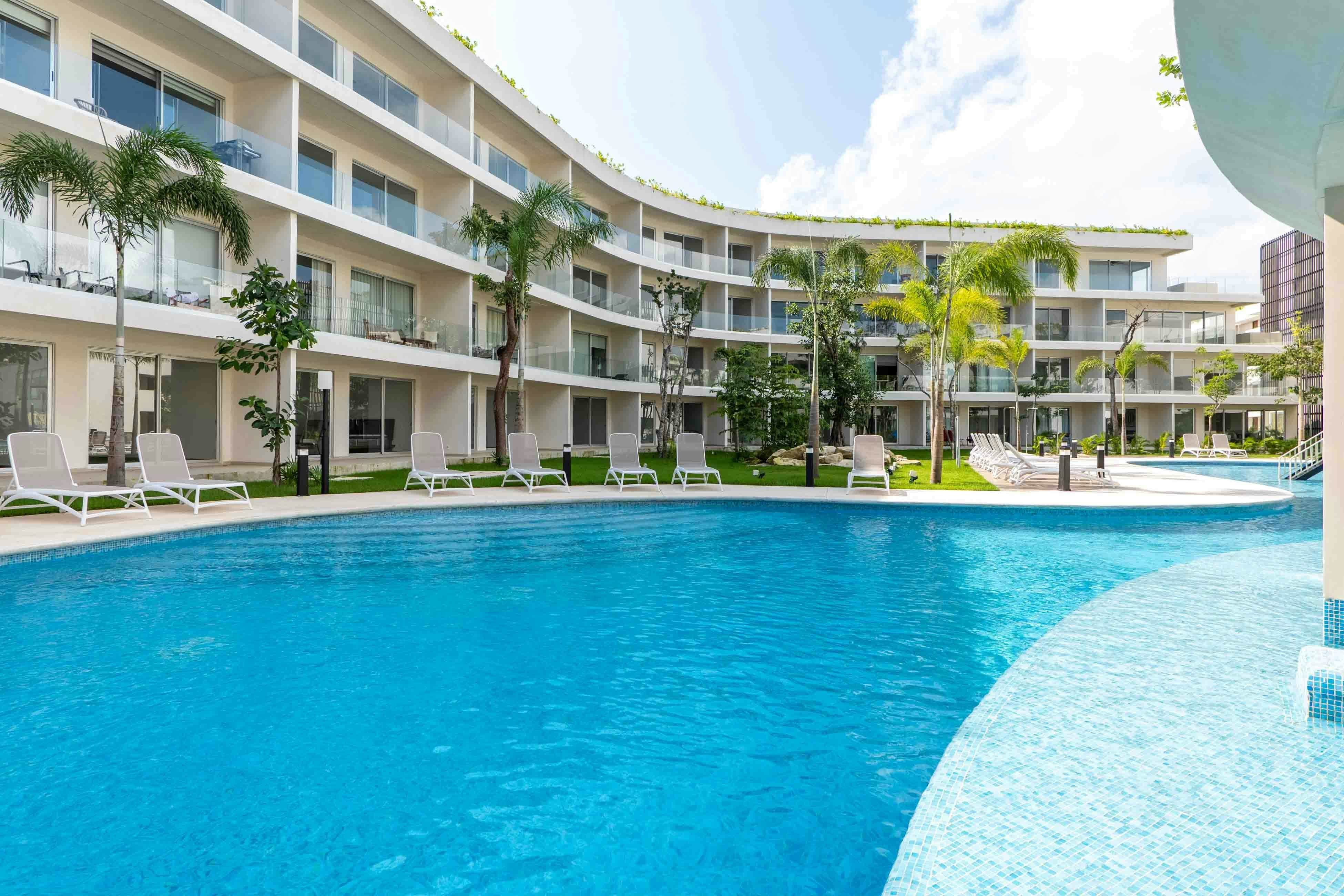 Serenity Sol Studio TL C204