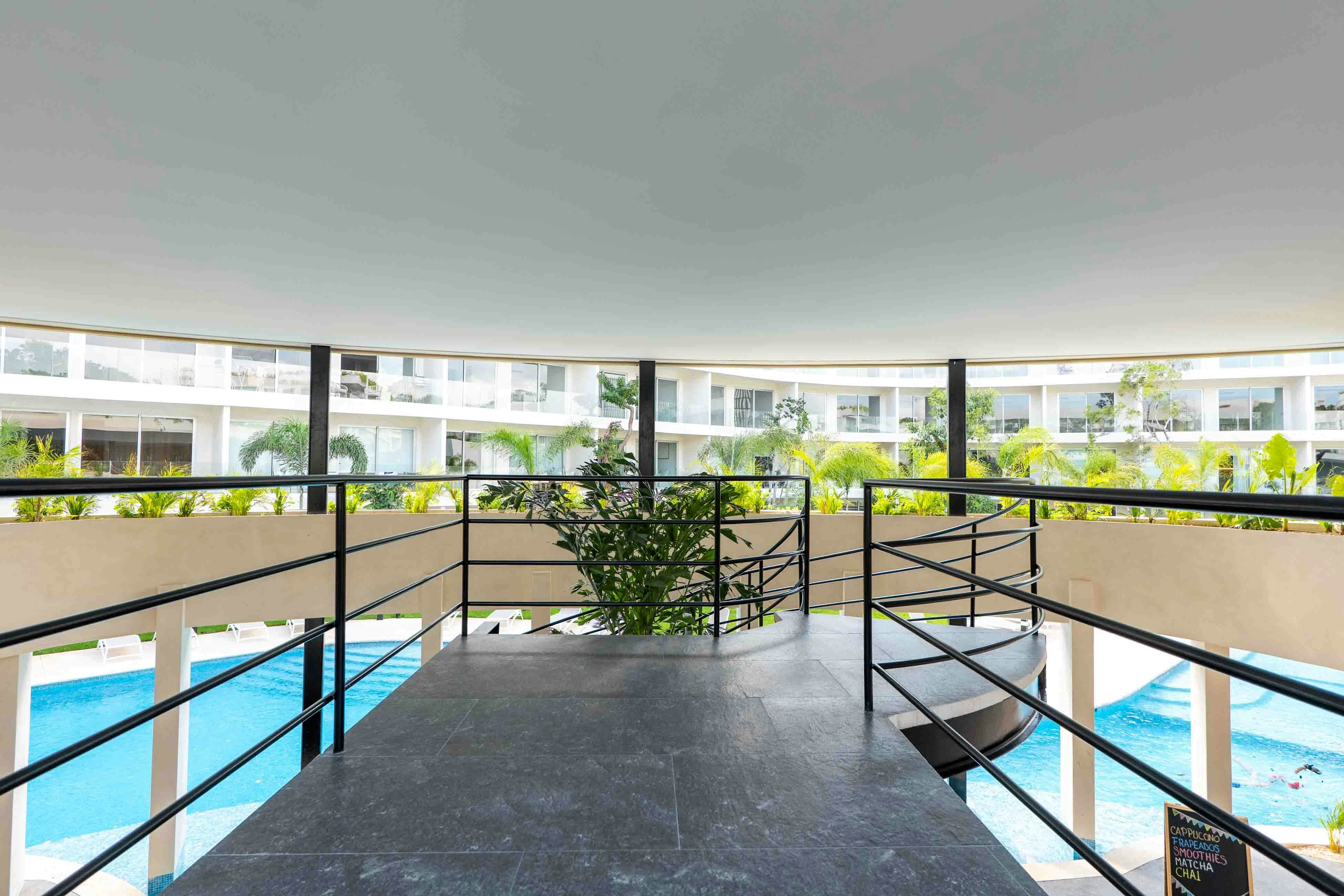 Serenity Sol Studio TL C204