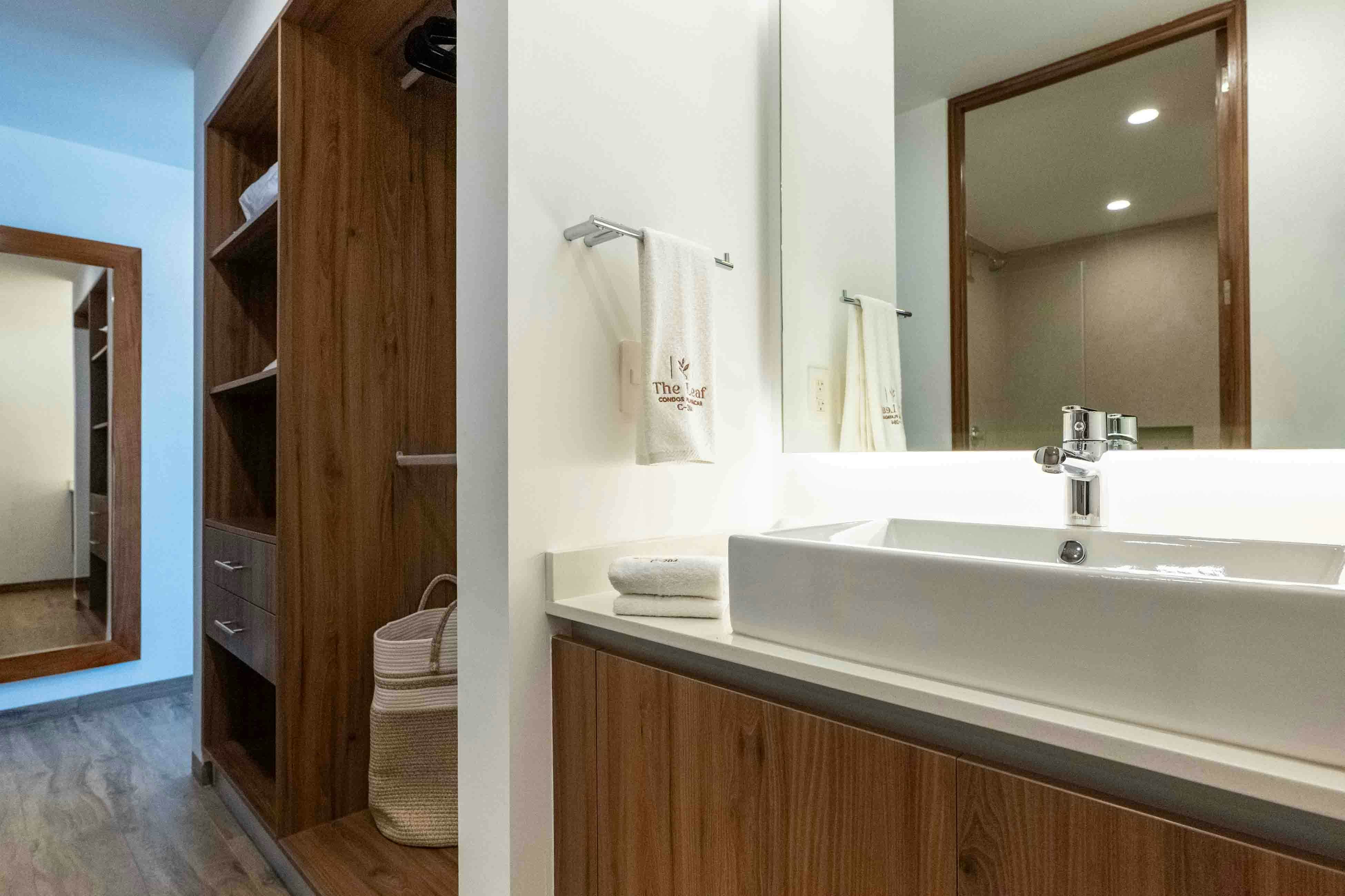 Serenity Sol Studio TL C204