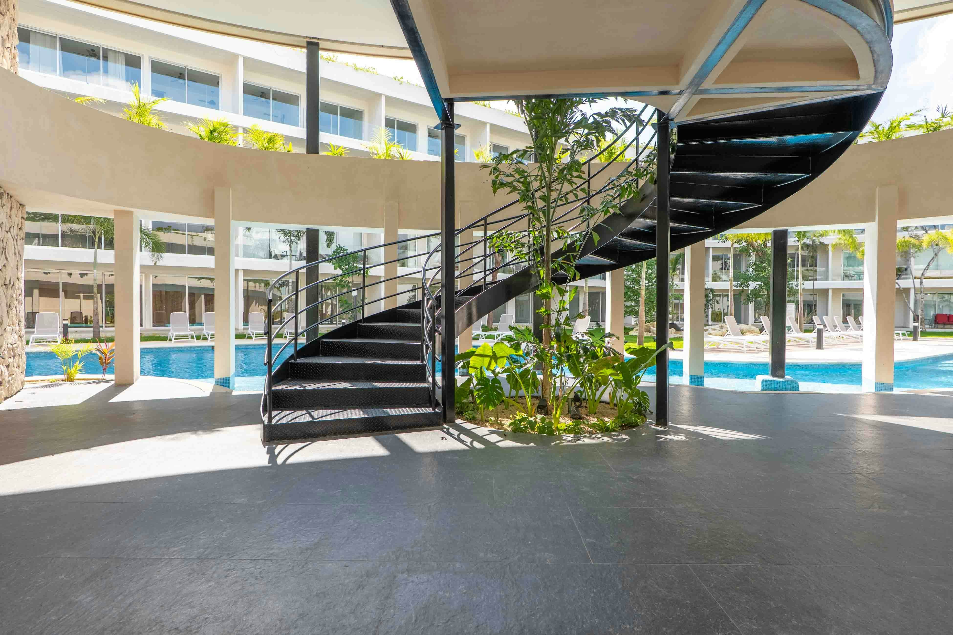 Serenity Sol Studio TL C204