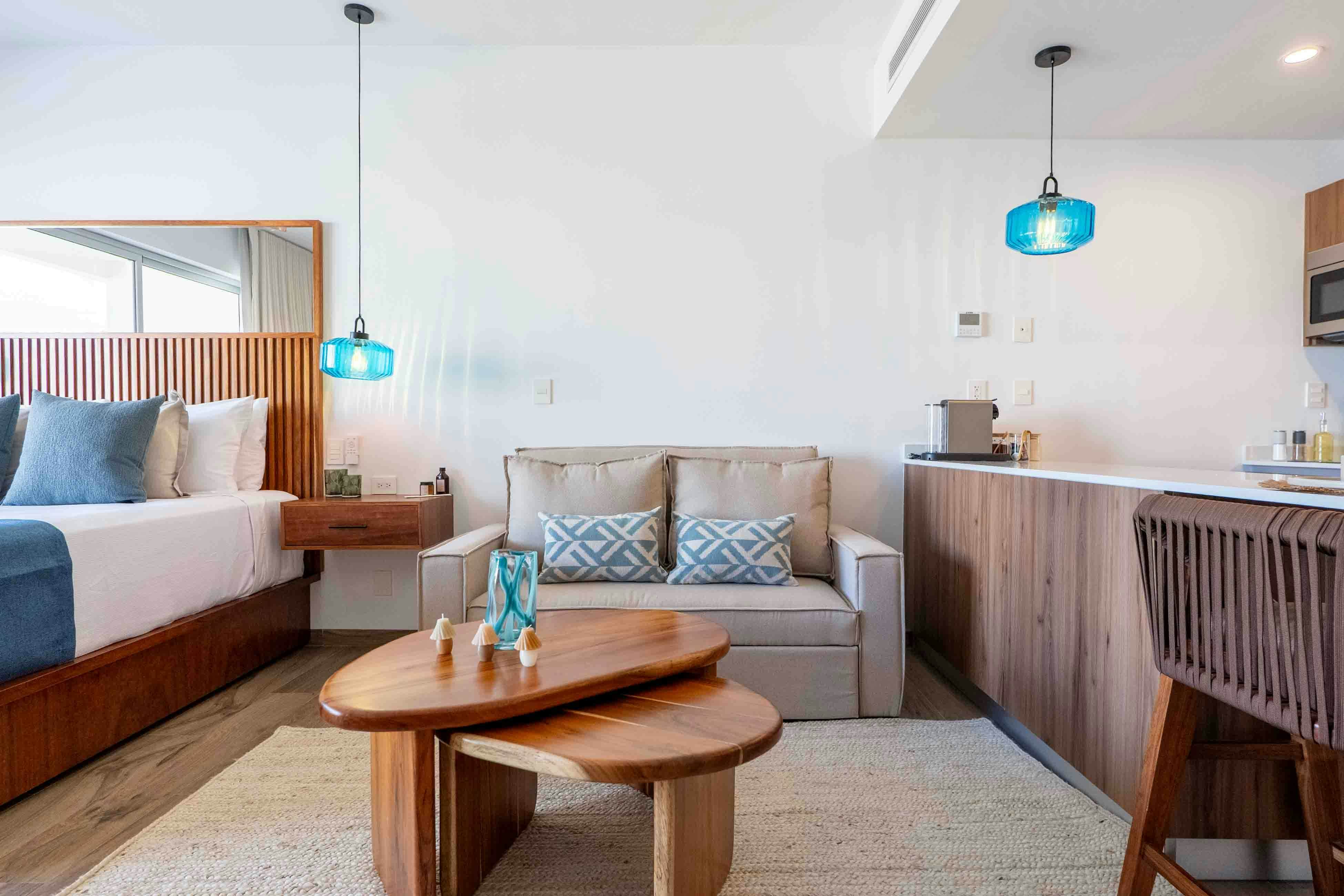 Serenity Sol Studio TL C204