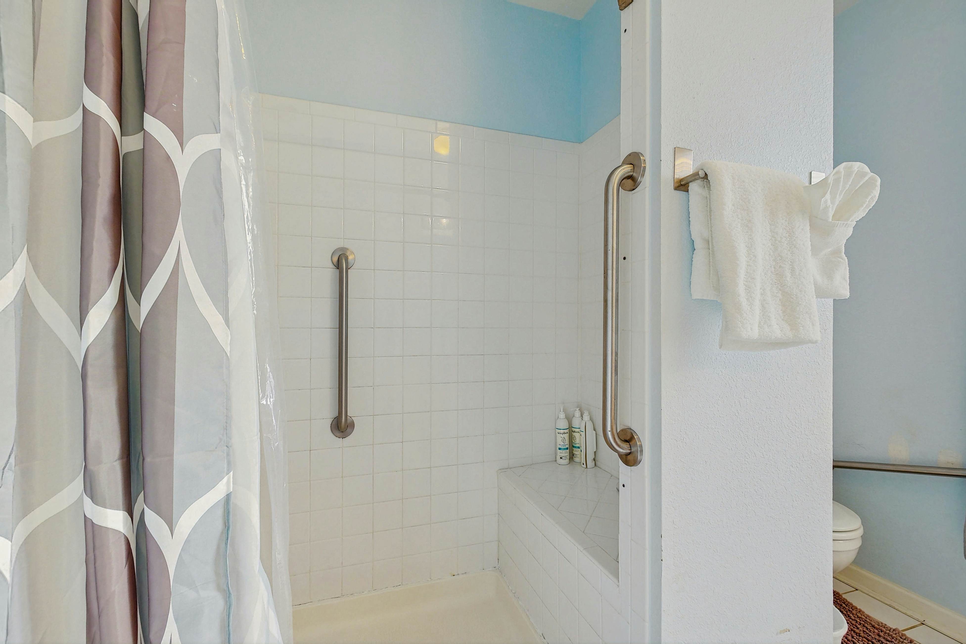 South Hampton - 33568 Water Mill Ln