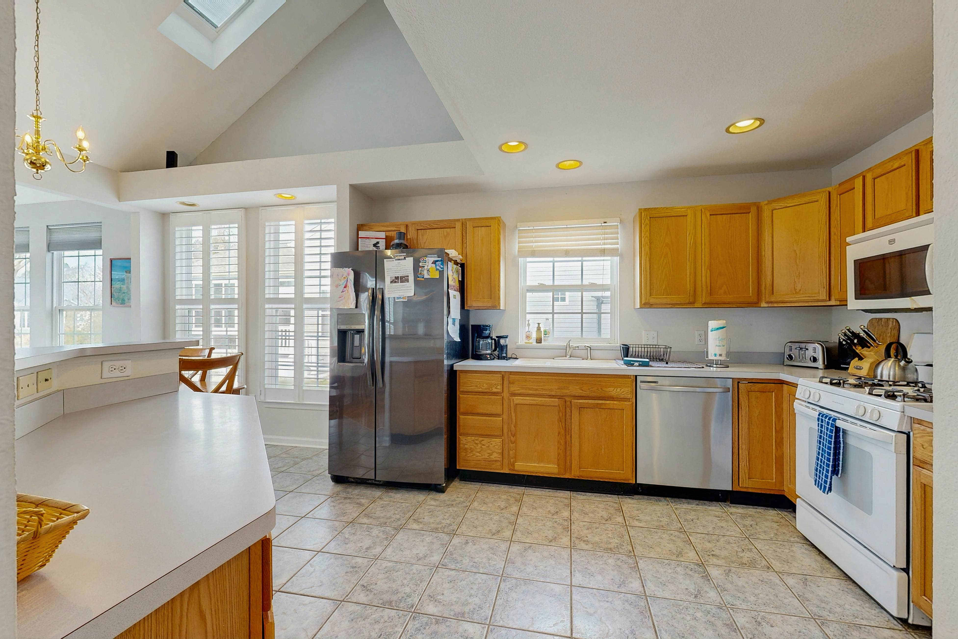 South Hampton - 33568 Water Mill Ln