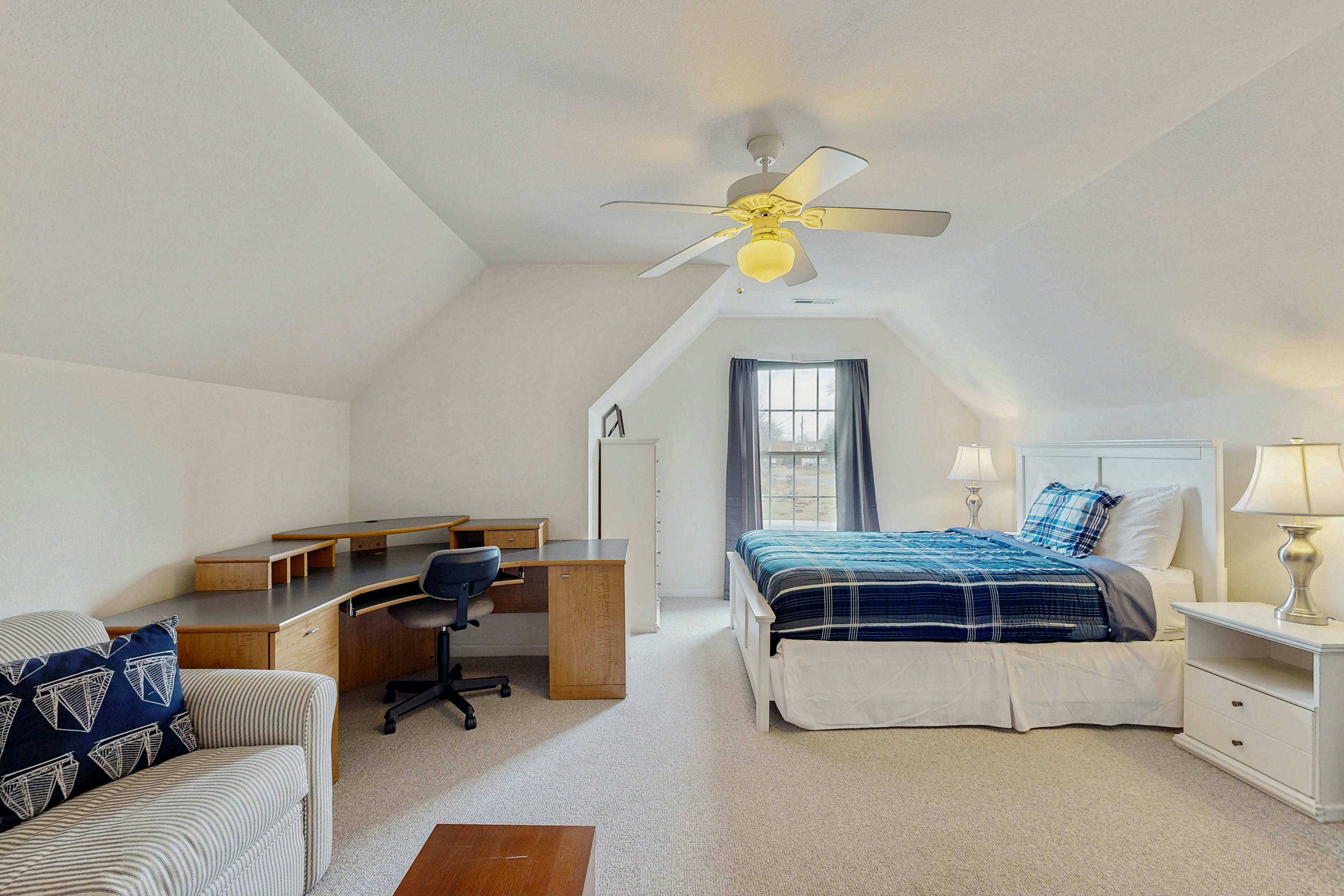 South Hampton - 33568 Water Mill Ln