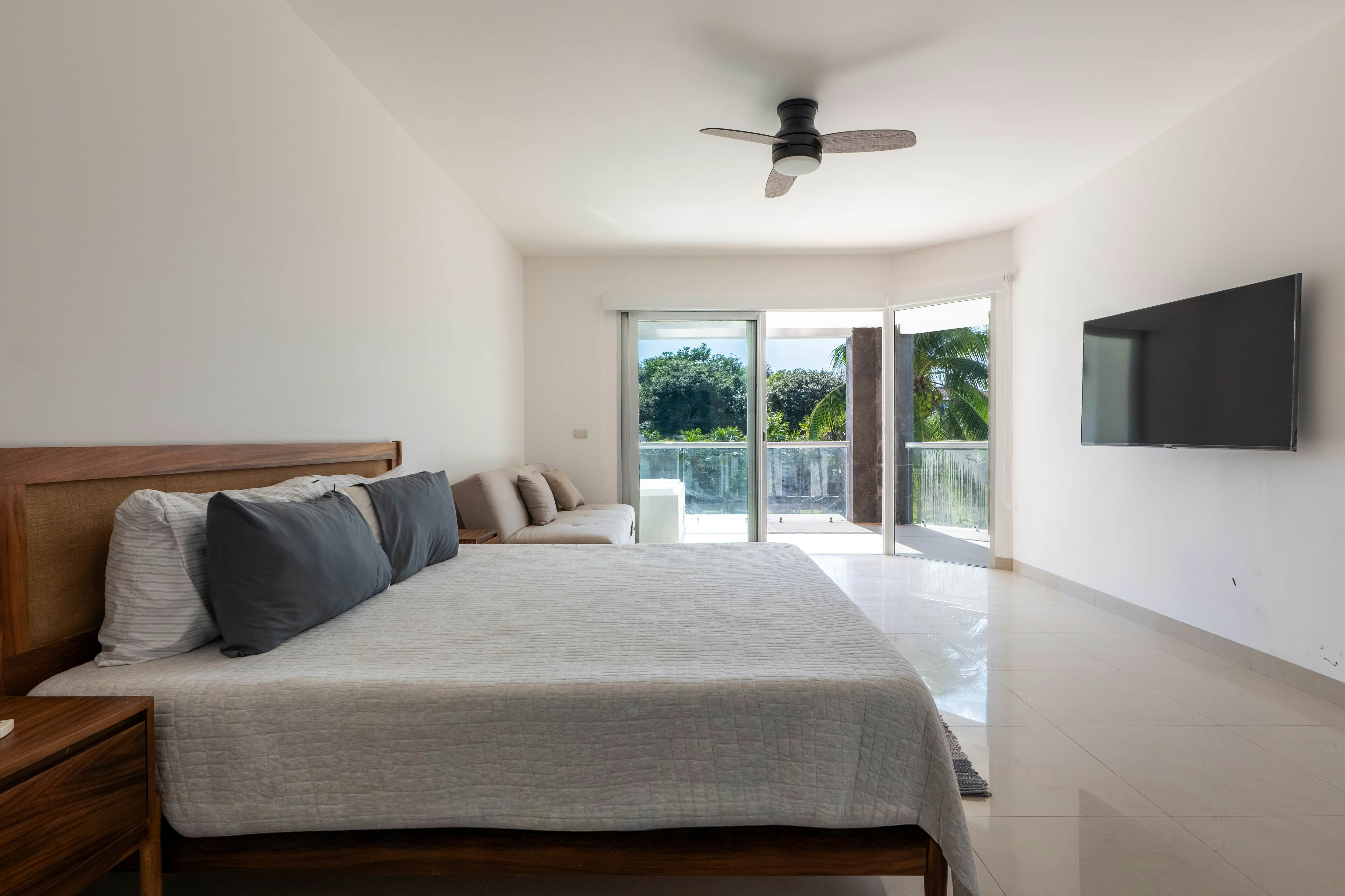 Coral Tide Escape - 2 bedroom