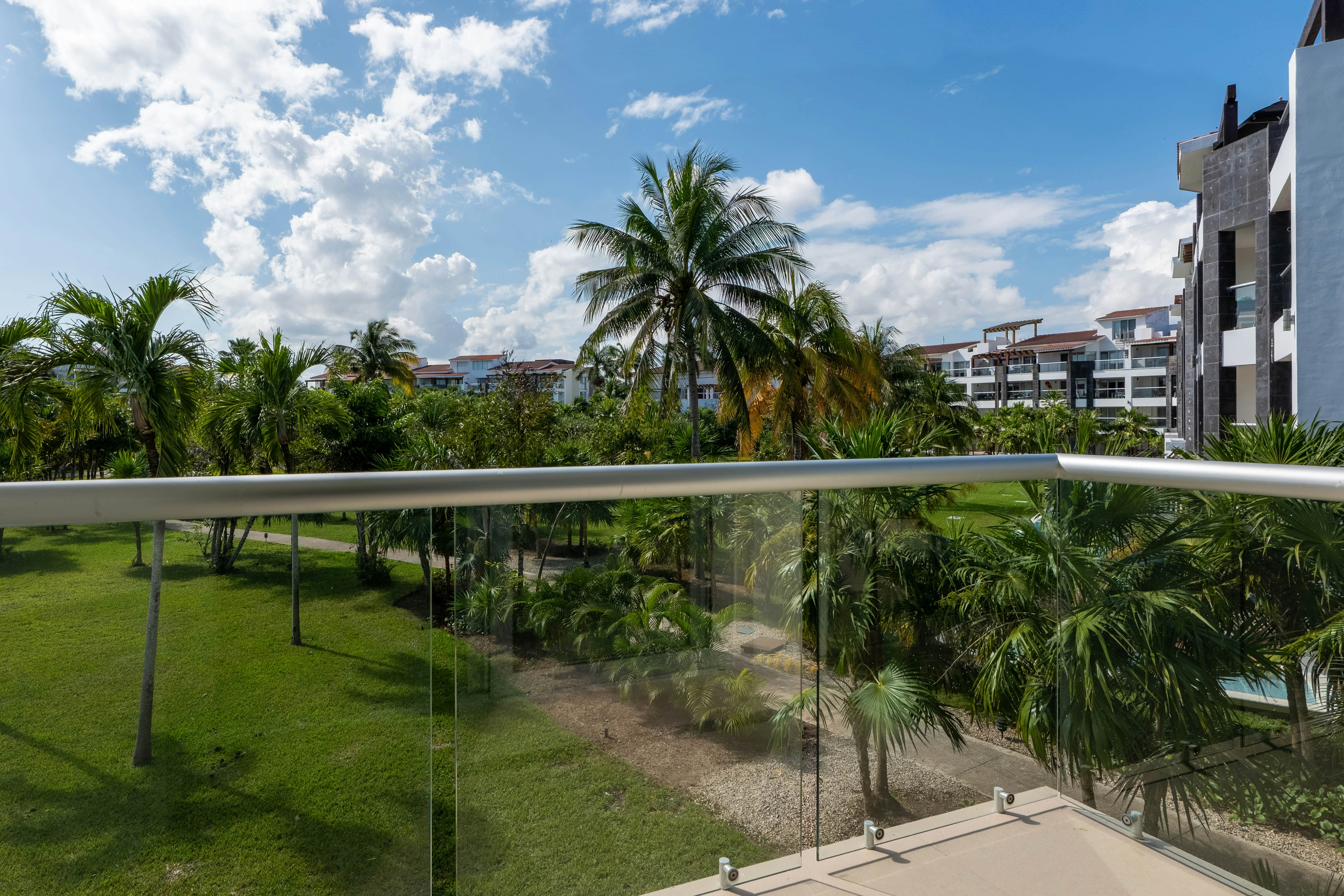 Coral Tide Escape - 2 bedroom