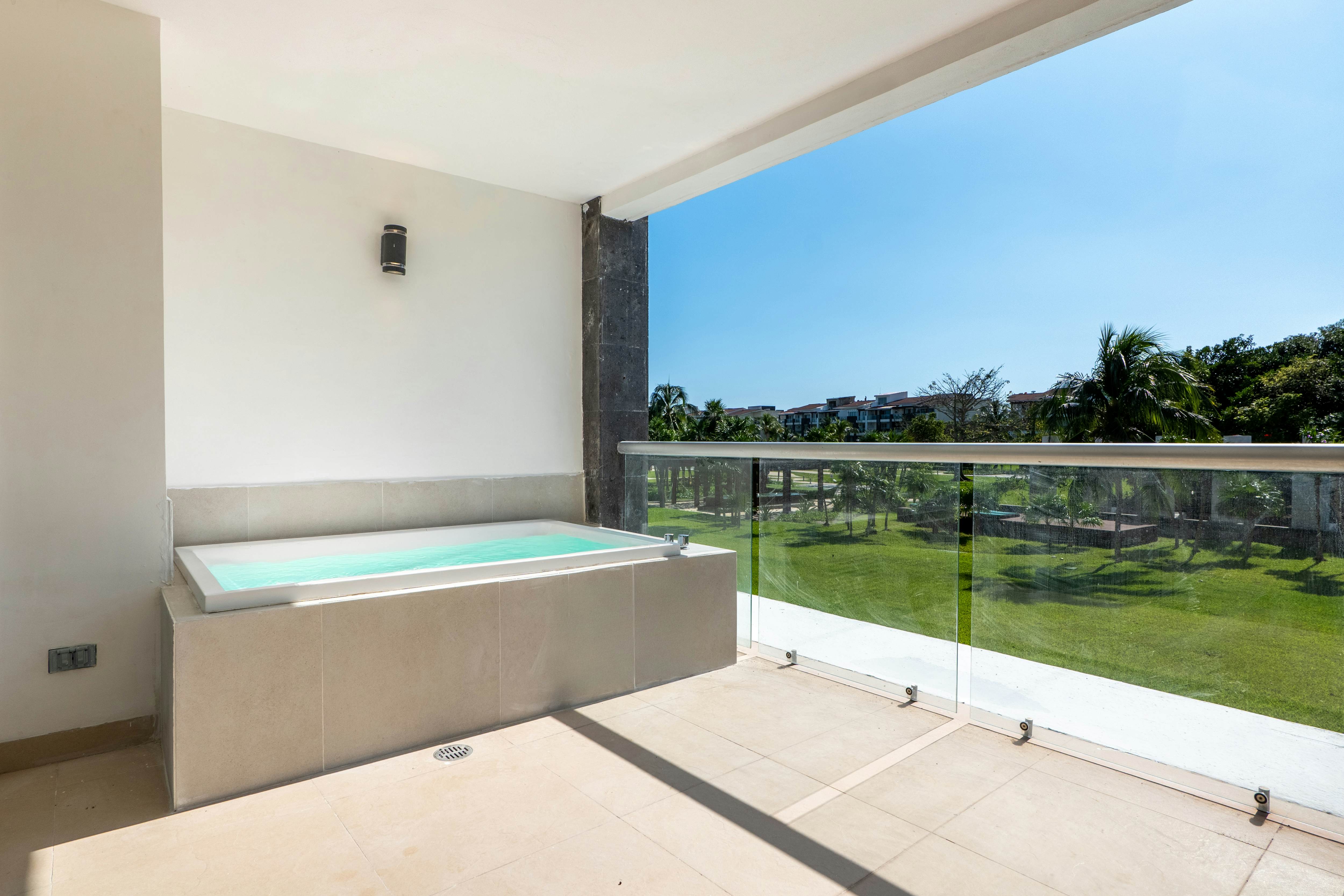 Coral Tide Escape - 2 bedroom