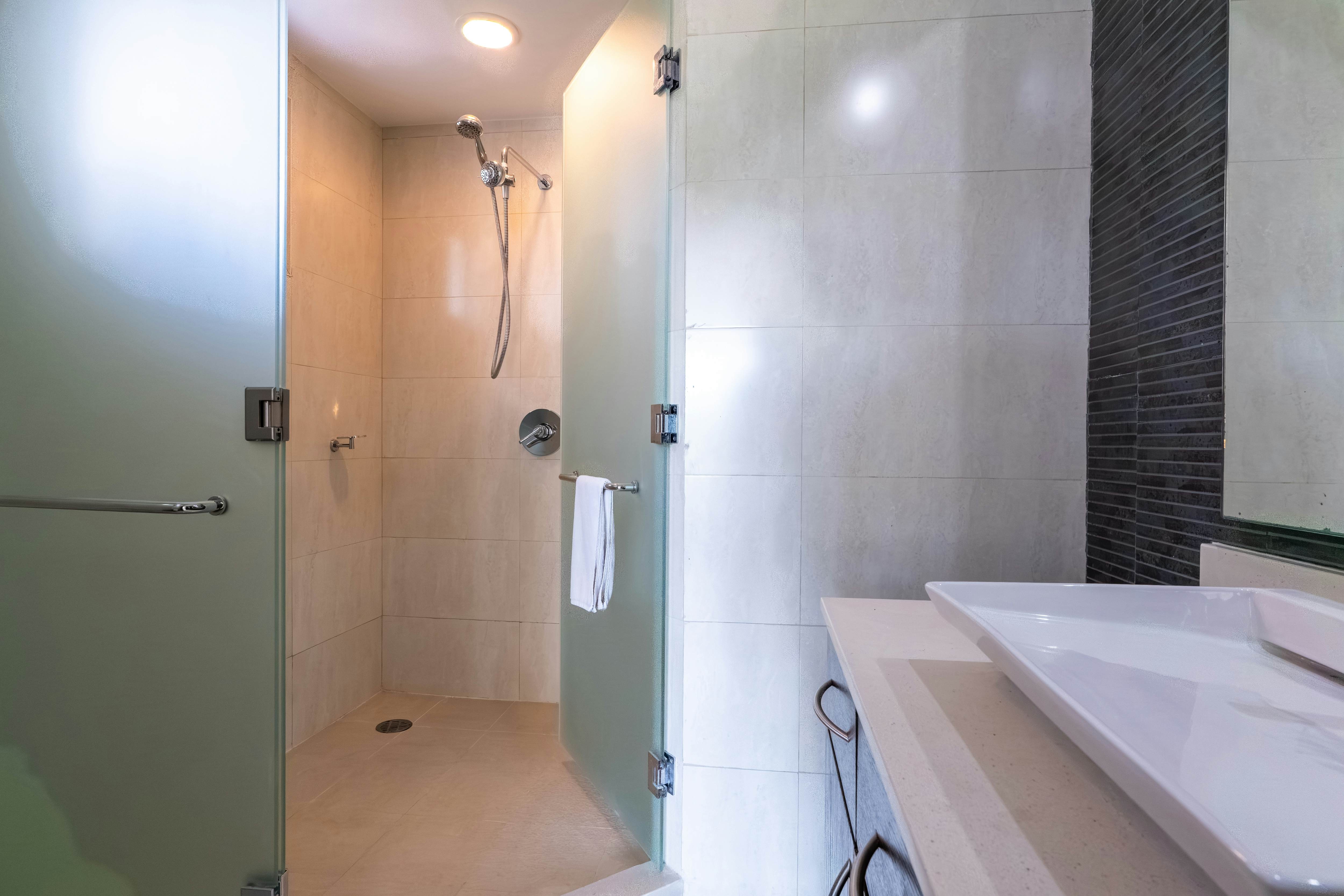 Coral Tide Escape - 2 bedroom