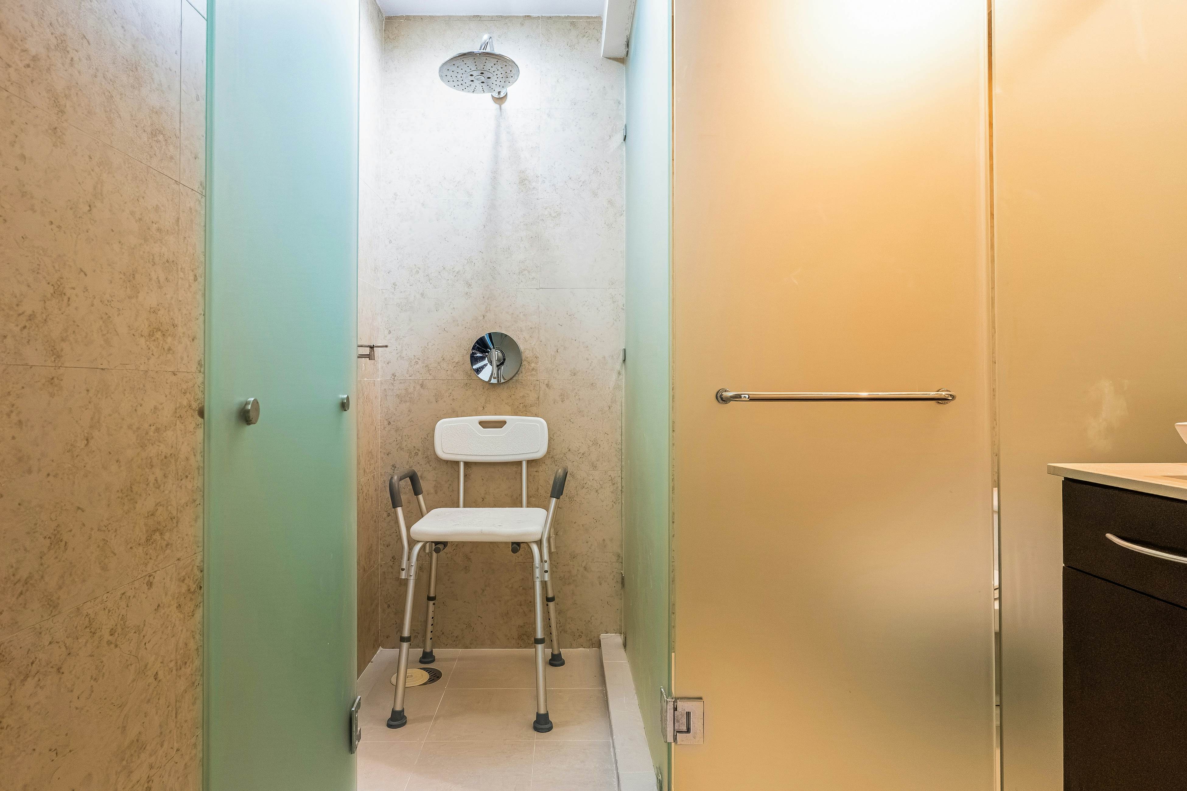 Coral Tide Escape Studio