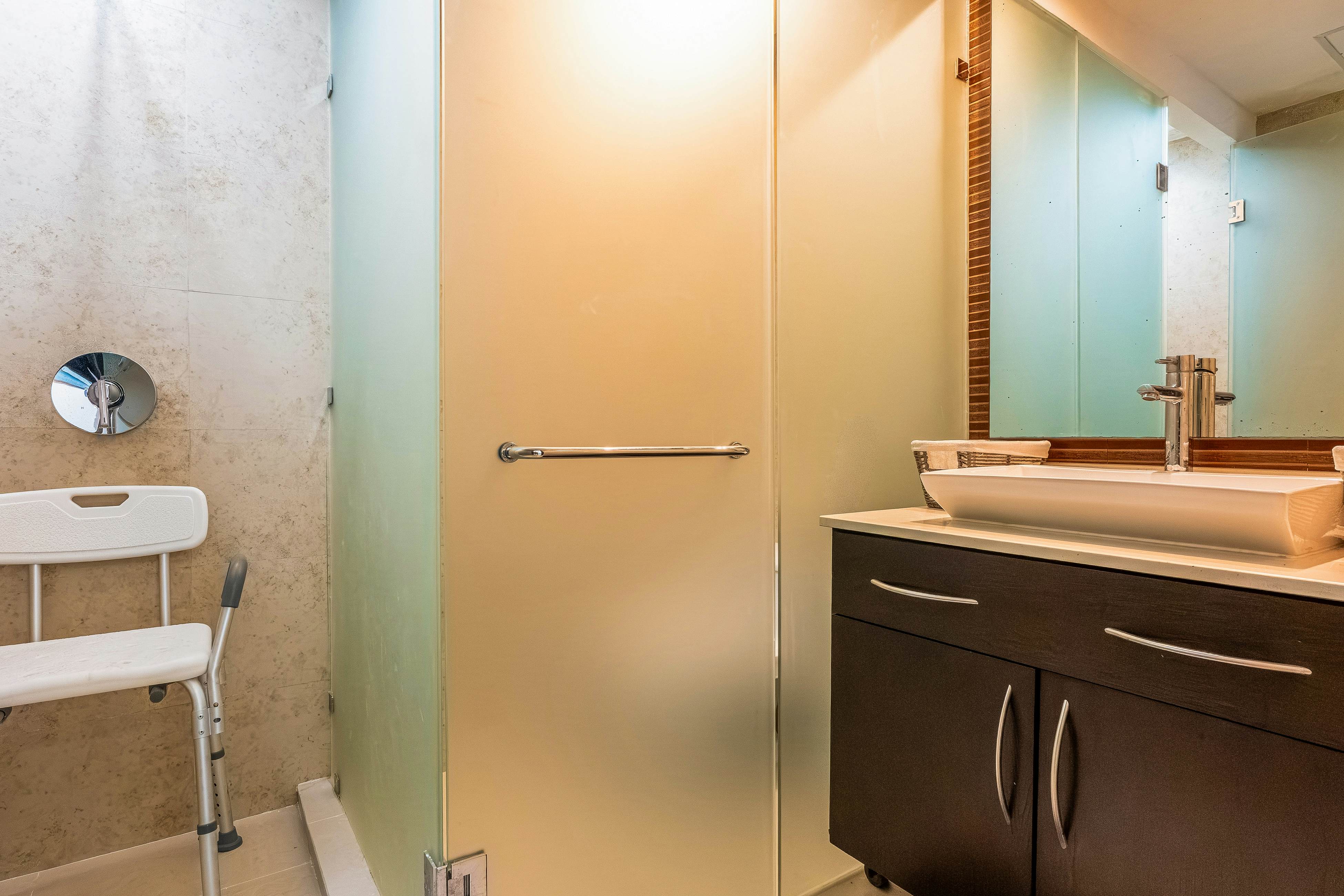 Coral Tide Escape Studio