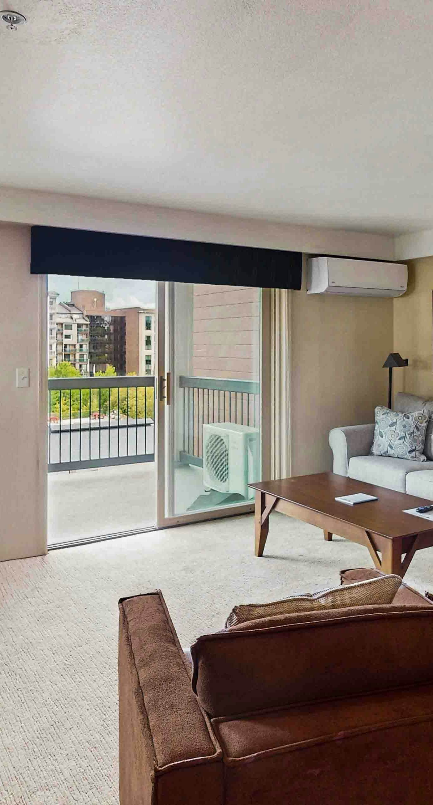 Torian Plum Plaza 403 