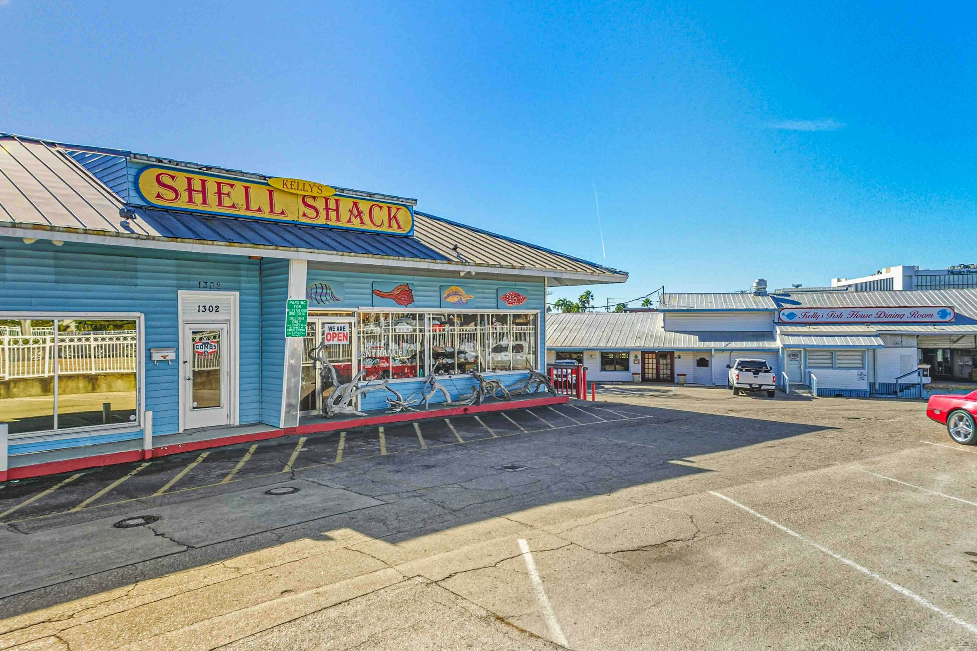 Falcons Glen at Lely Resort