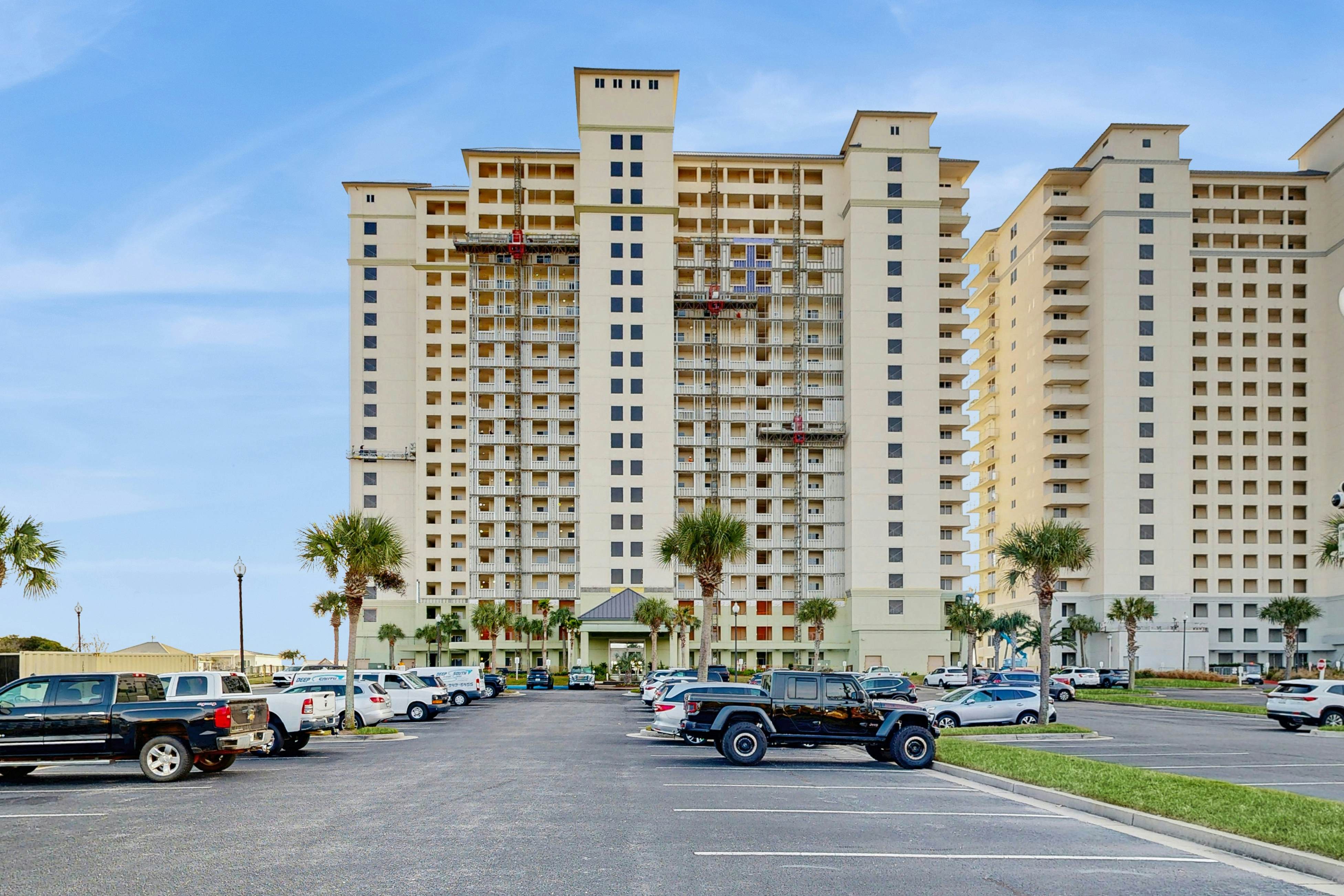 The Beach Club 1204A