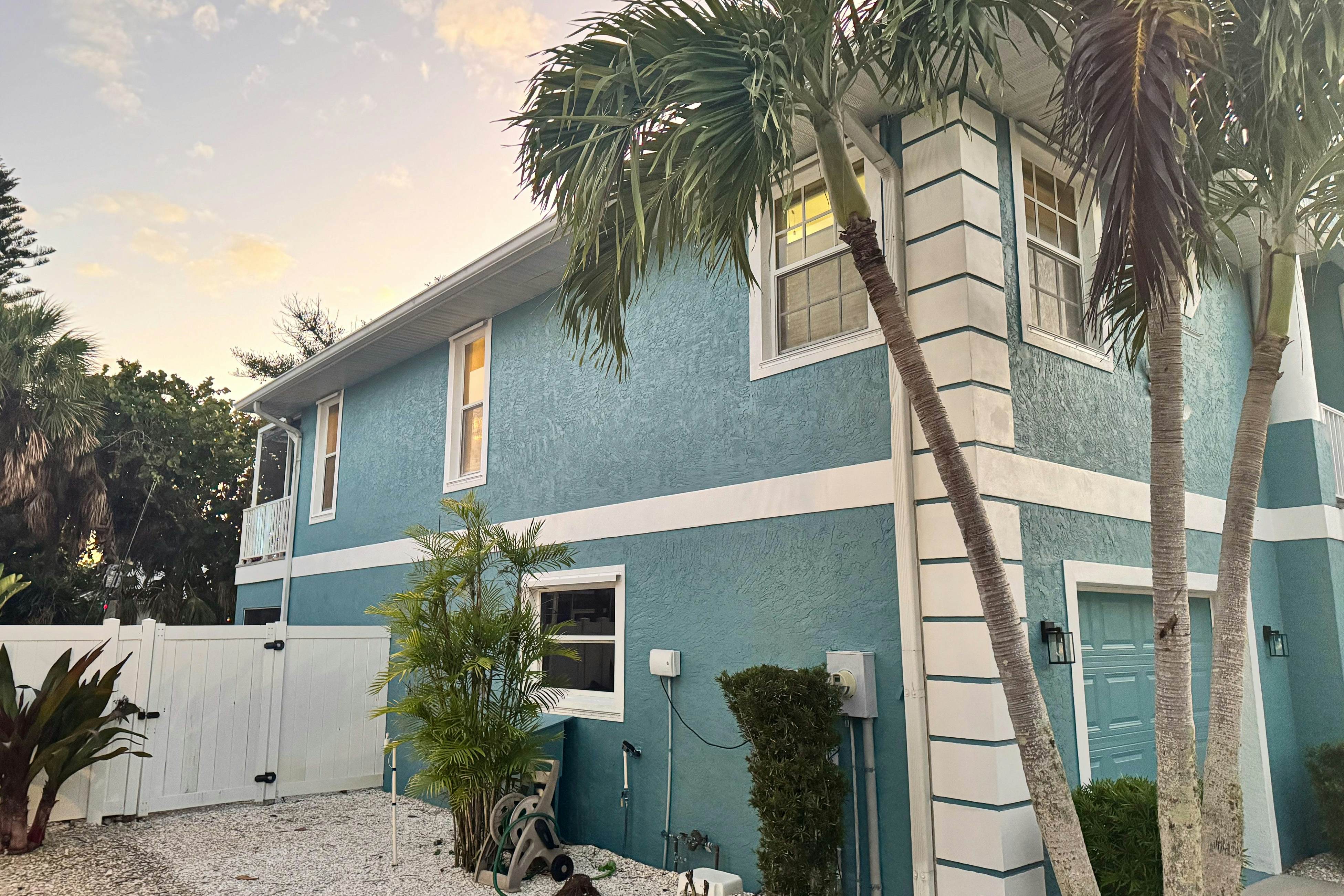 Salty Daze- The Oasis 