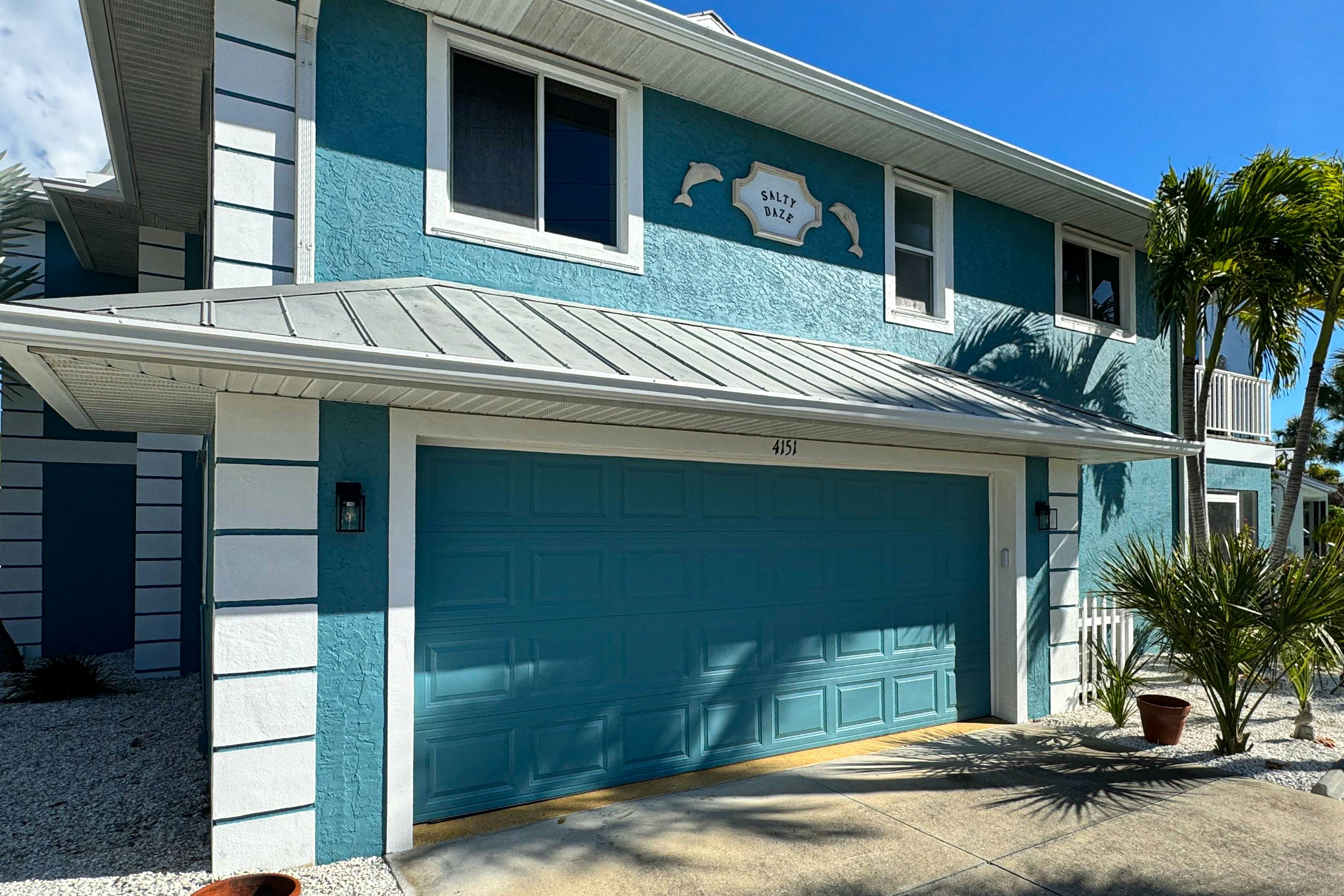 Salty Daze- The Oasis 