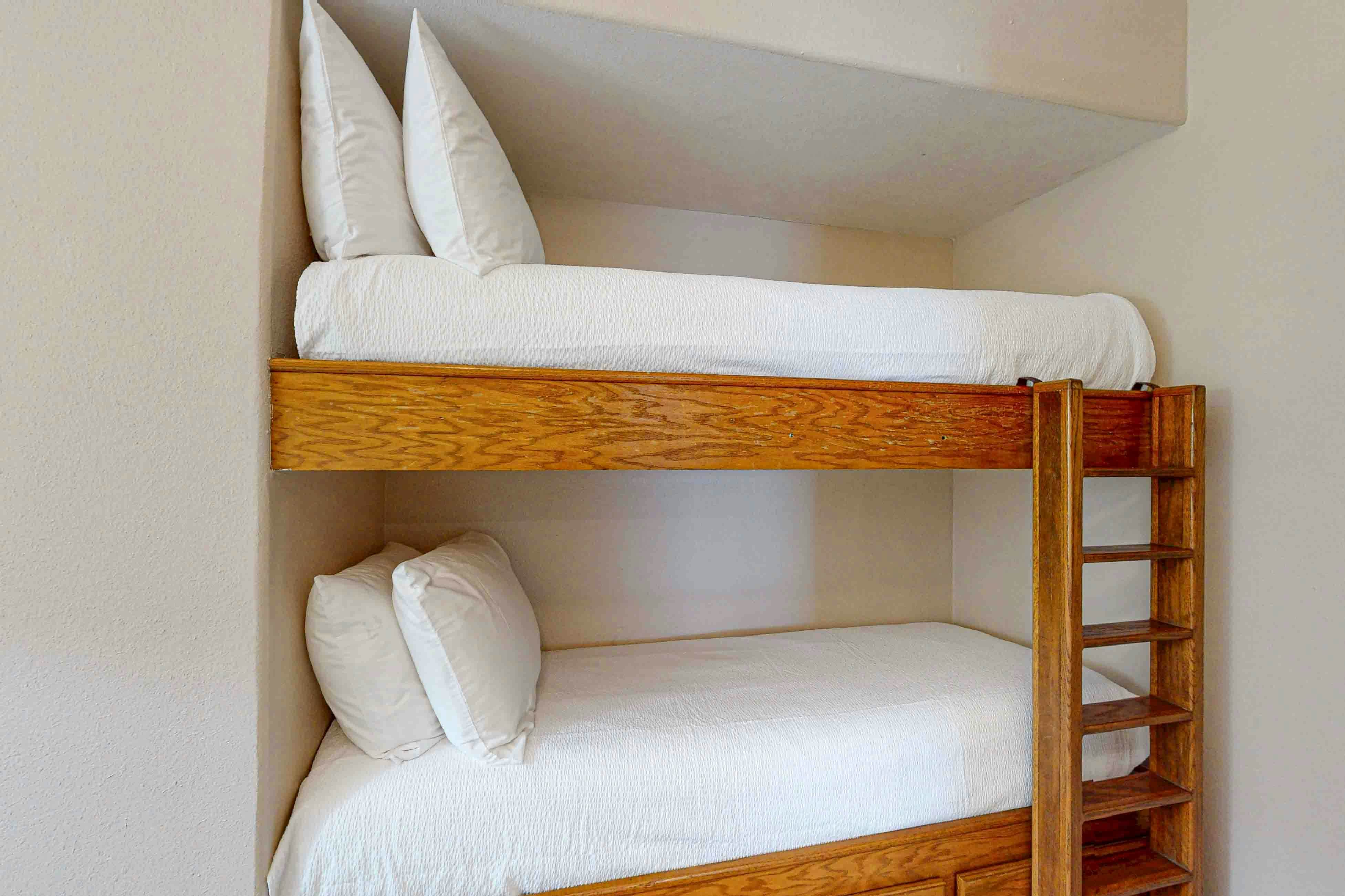 Suntide II Condominiums #101