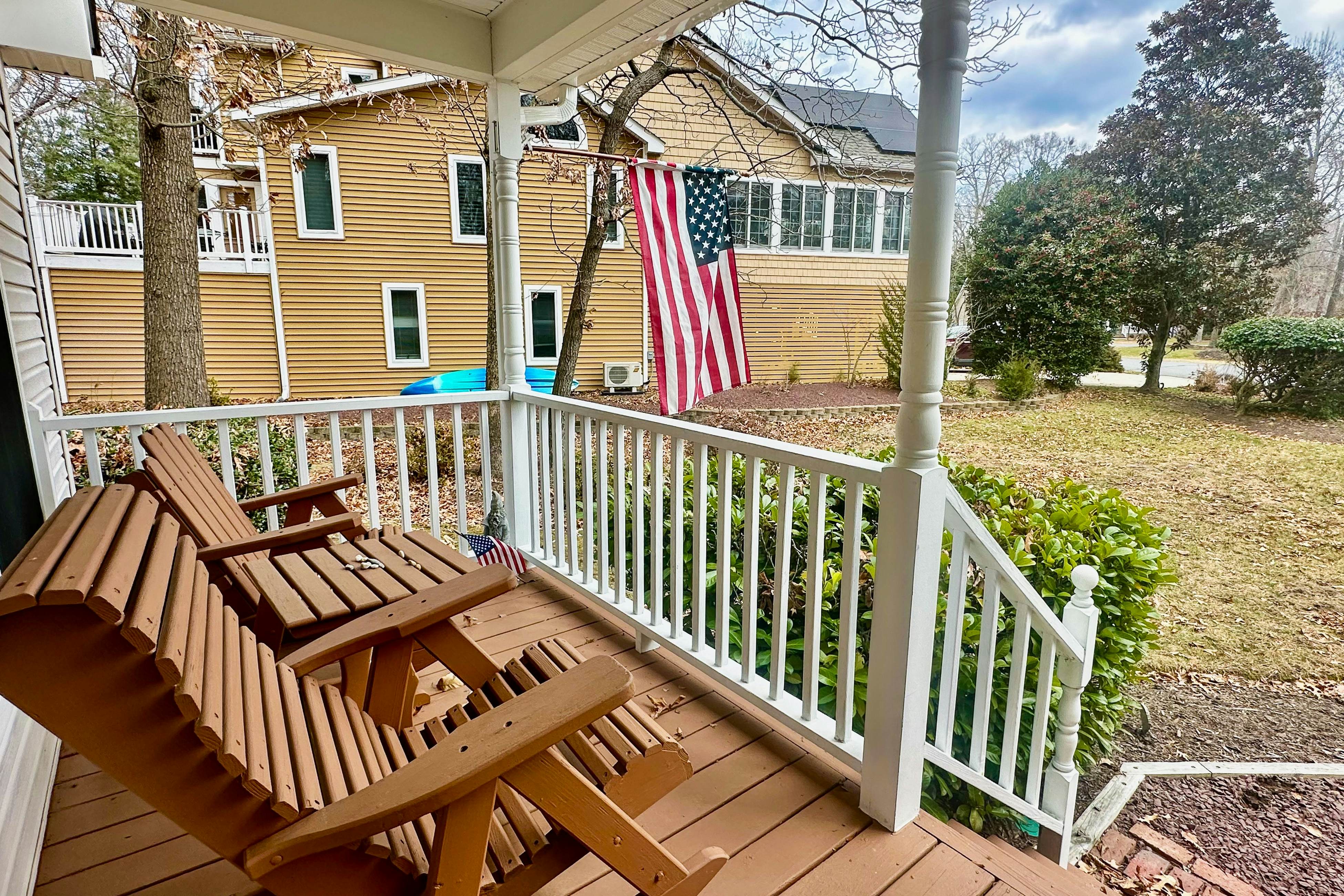 Salt Pond - 702 Fox Tail Dr