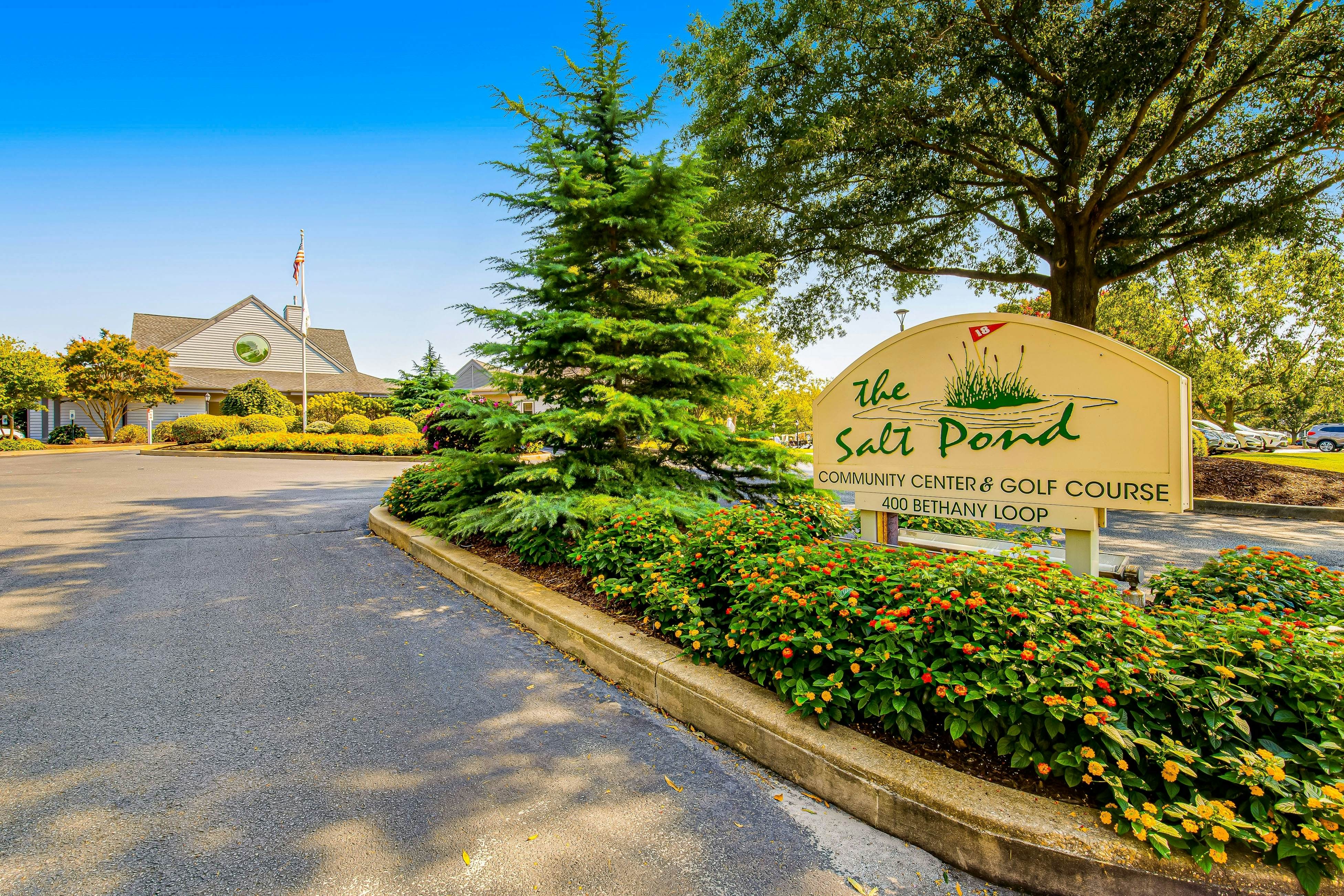 Salt Pond - 702 Fox Tail Dr