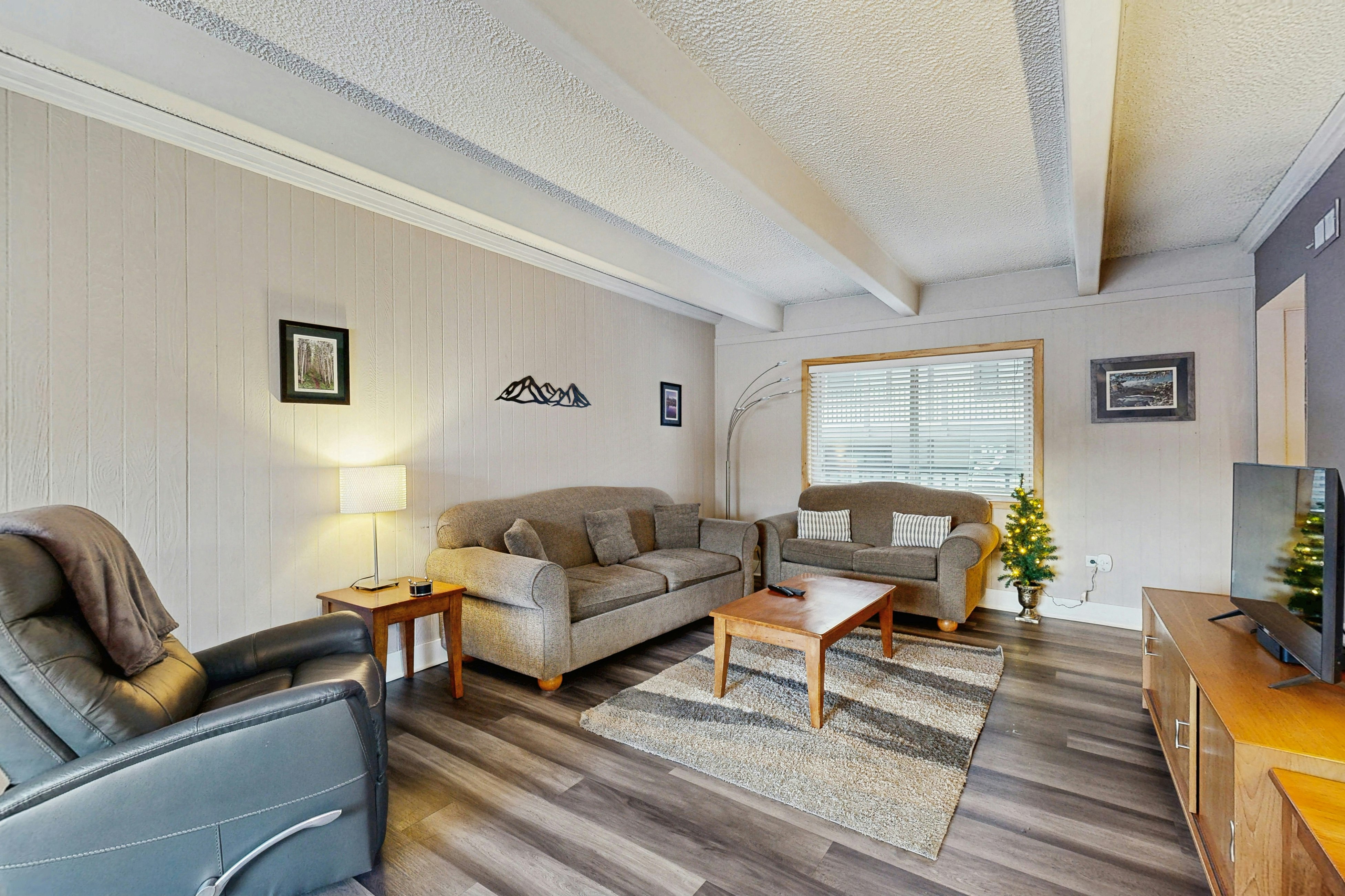 Ski and Racquet Club Condo