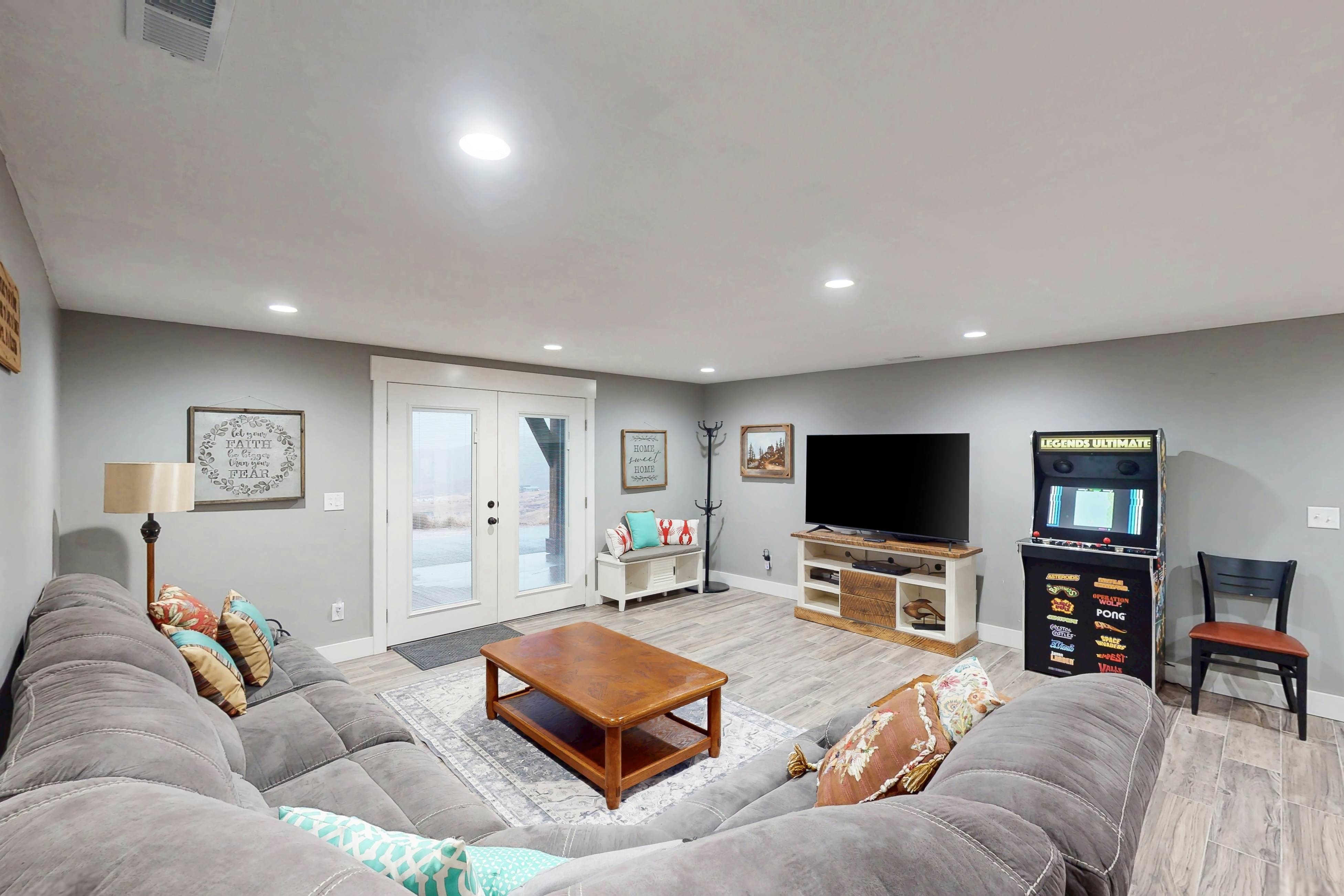 Serenity w/ Ideal Beach Access!