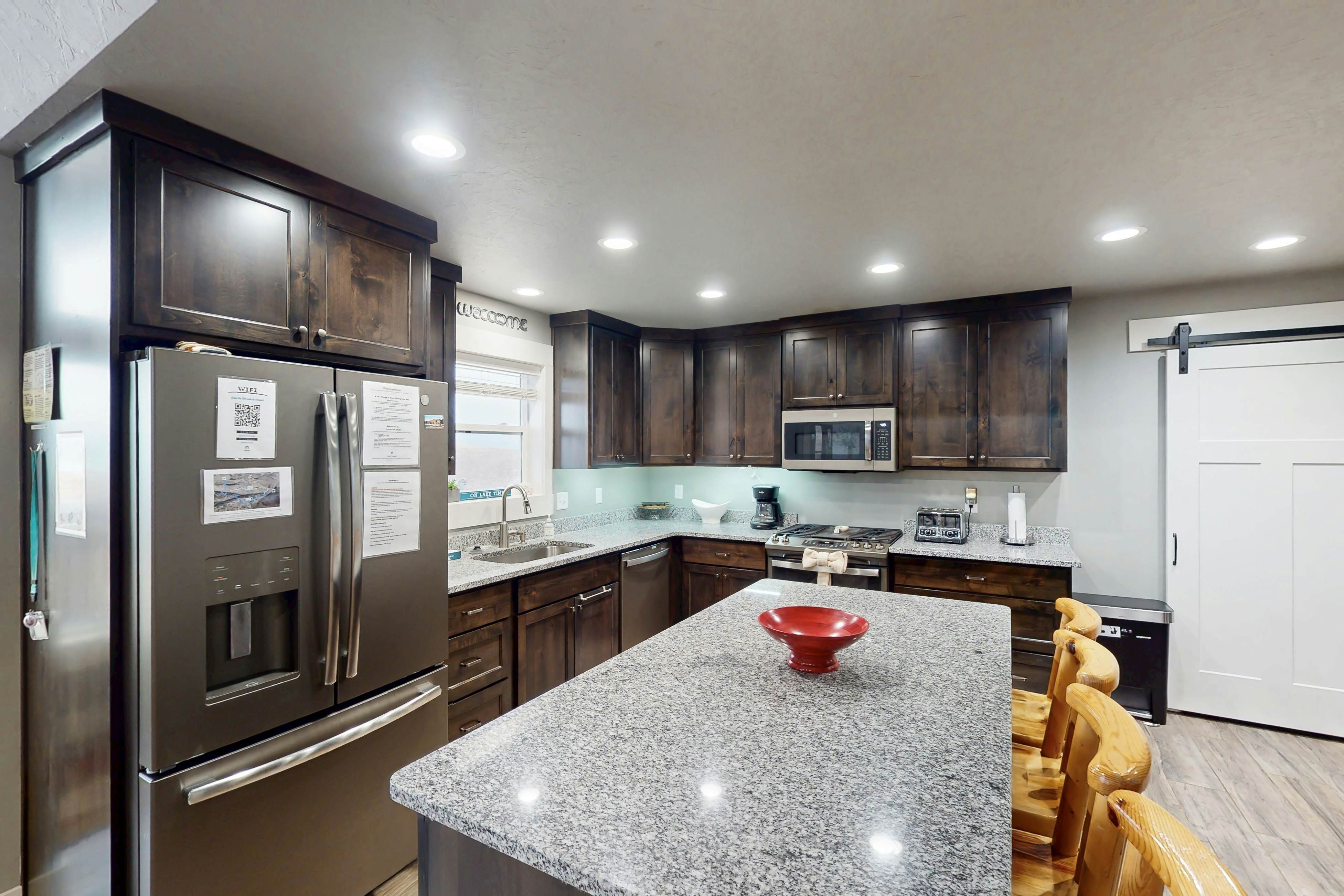 Serenity w/ Ideal Beach Access!