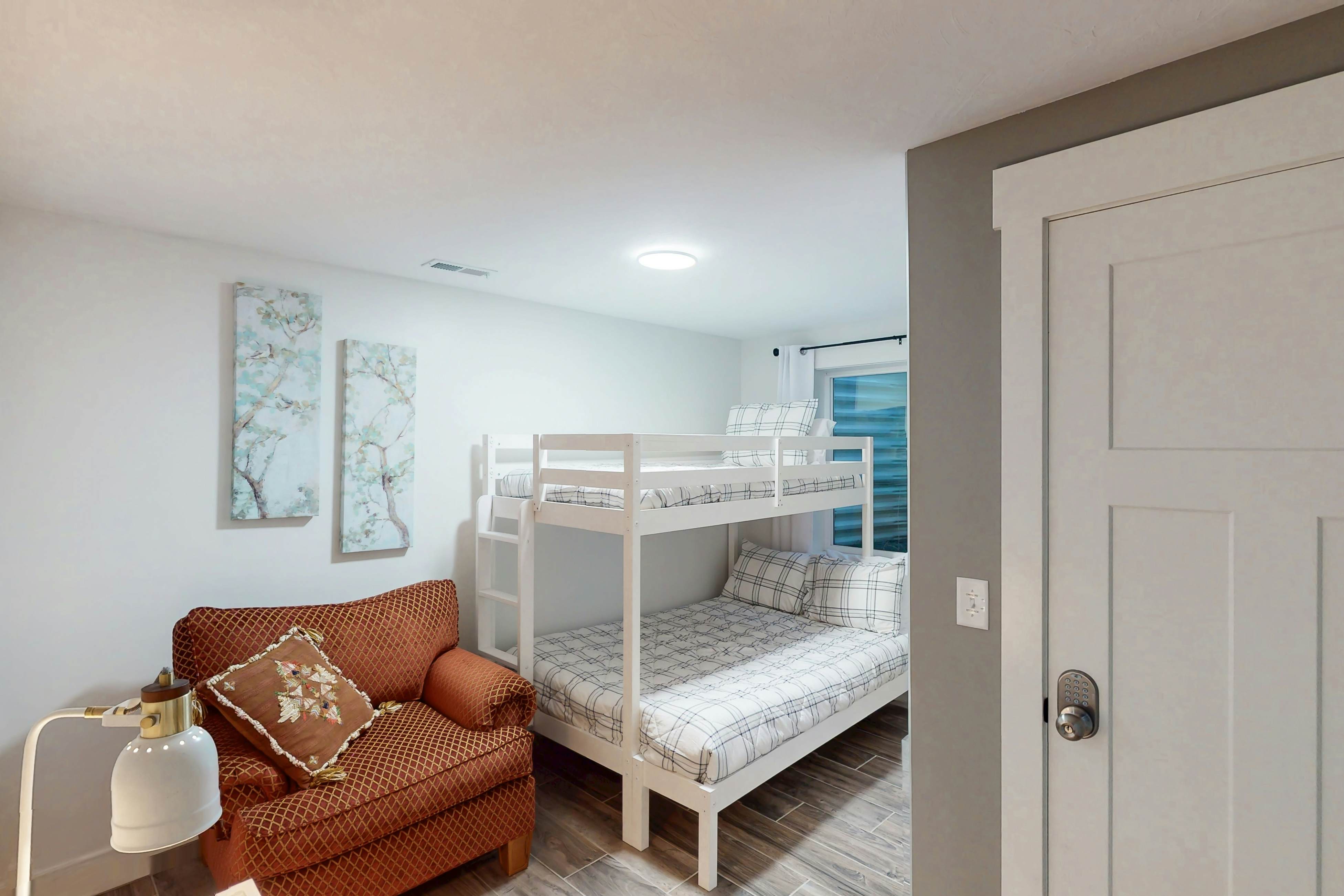 Serenity w/ Ideal Beach Access!