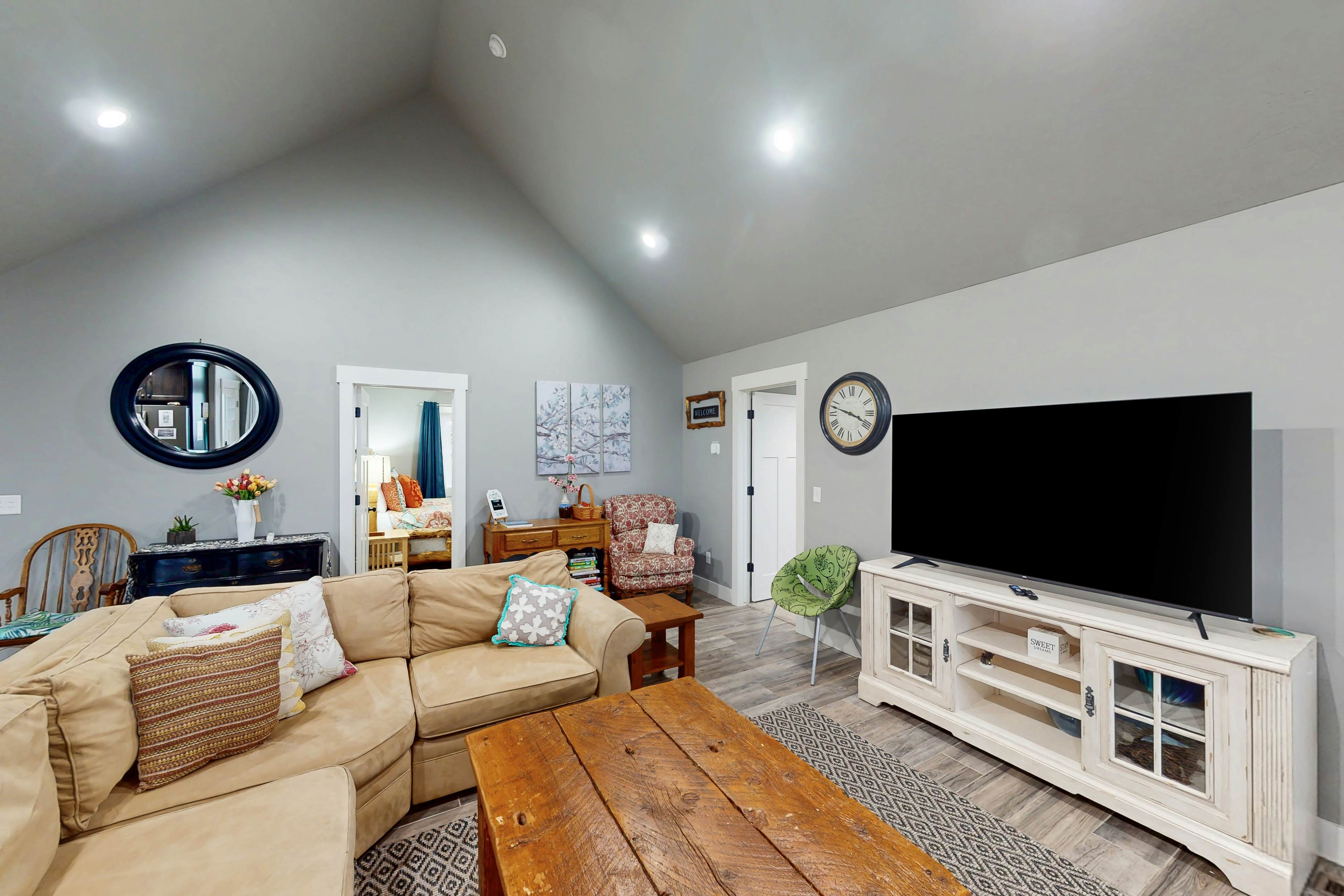 Serenity w/ Ideal Beach Access!