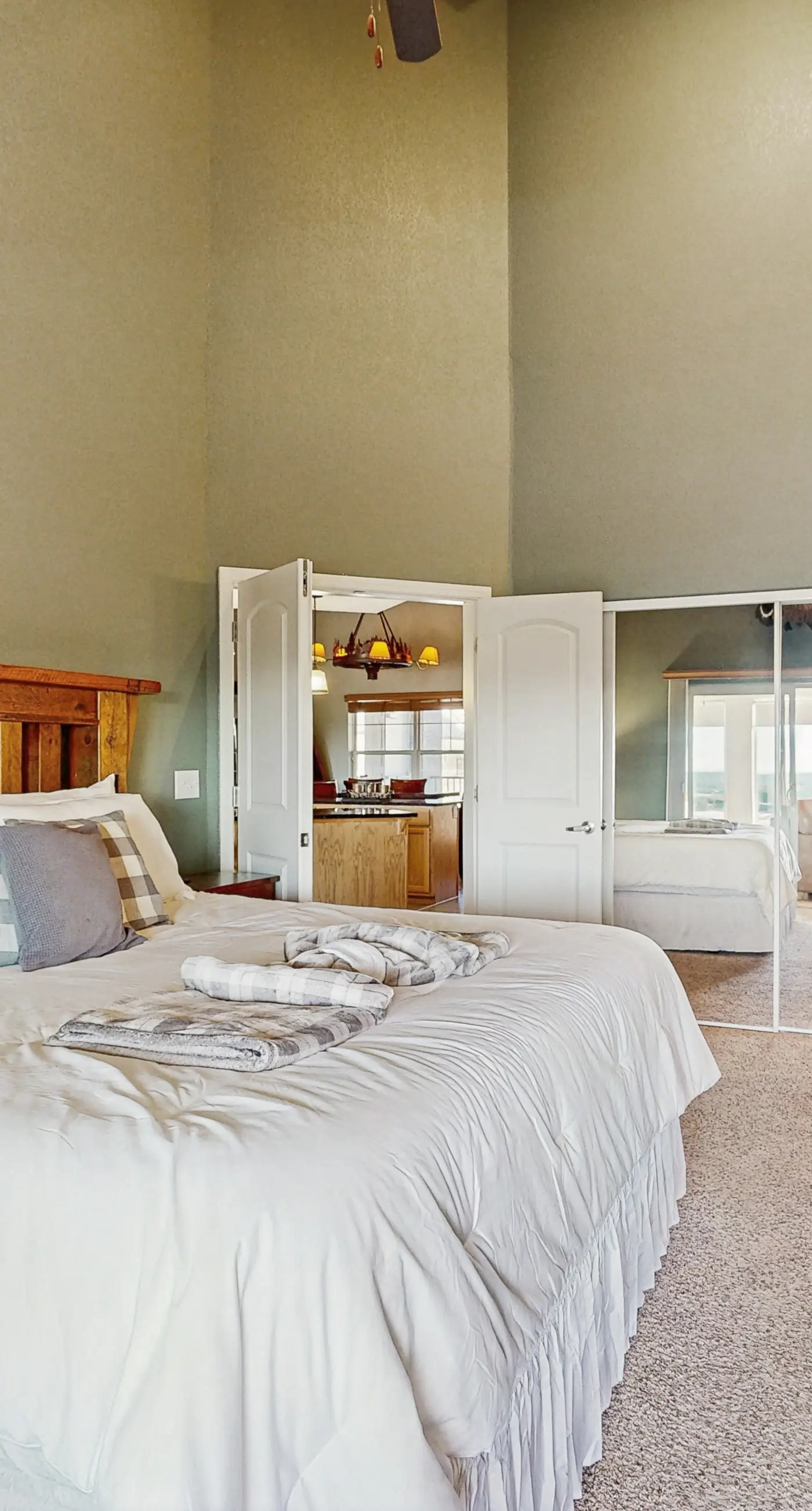 Majestic Shores at Table Rock Lake