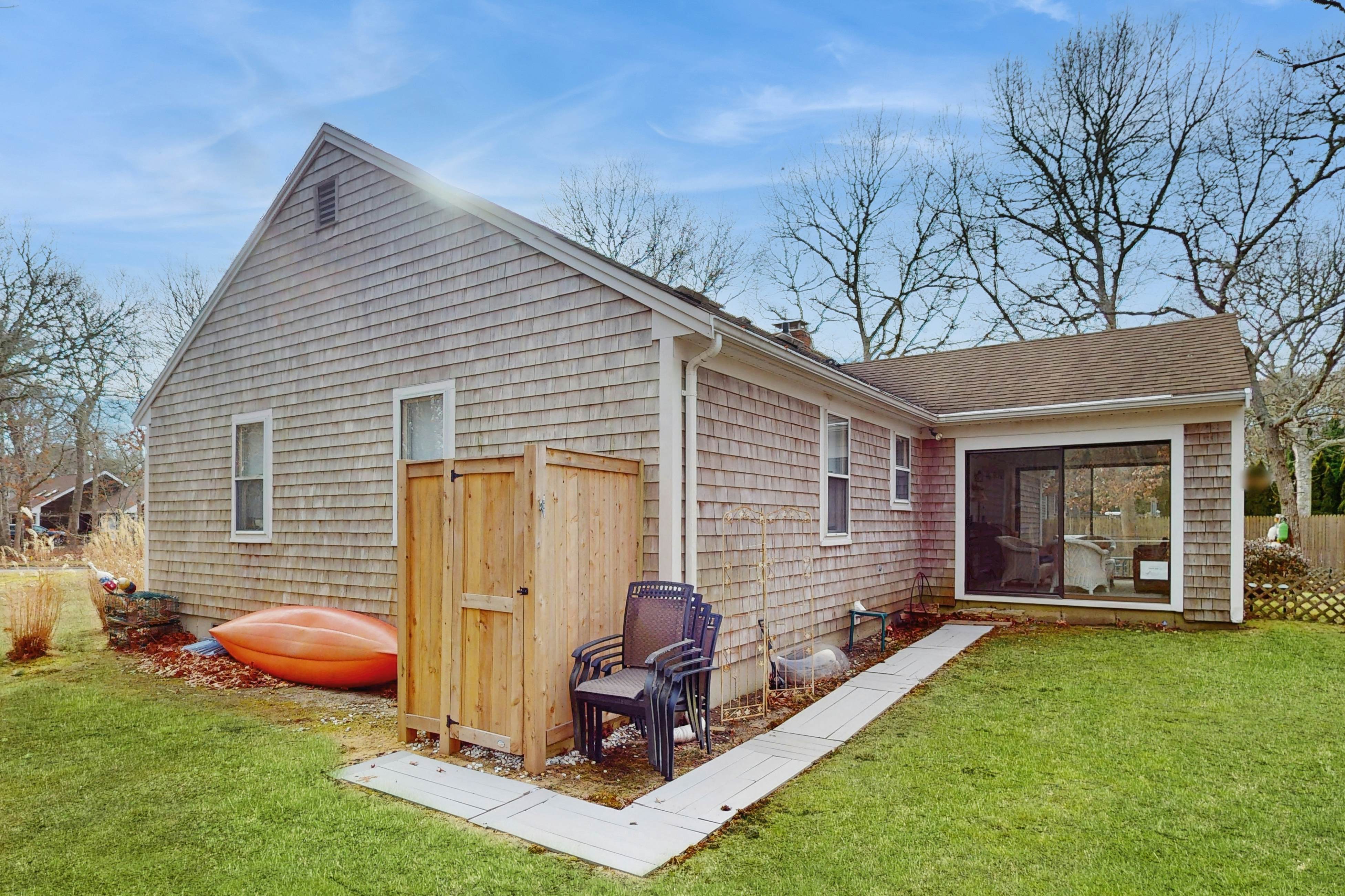 The Blue Whale Cottage