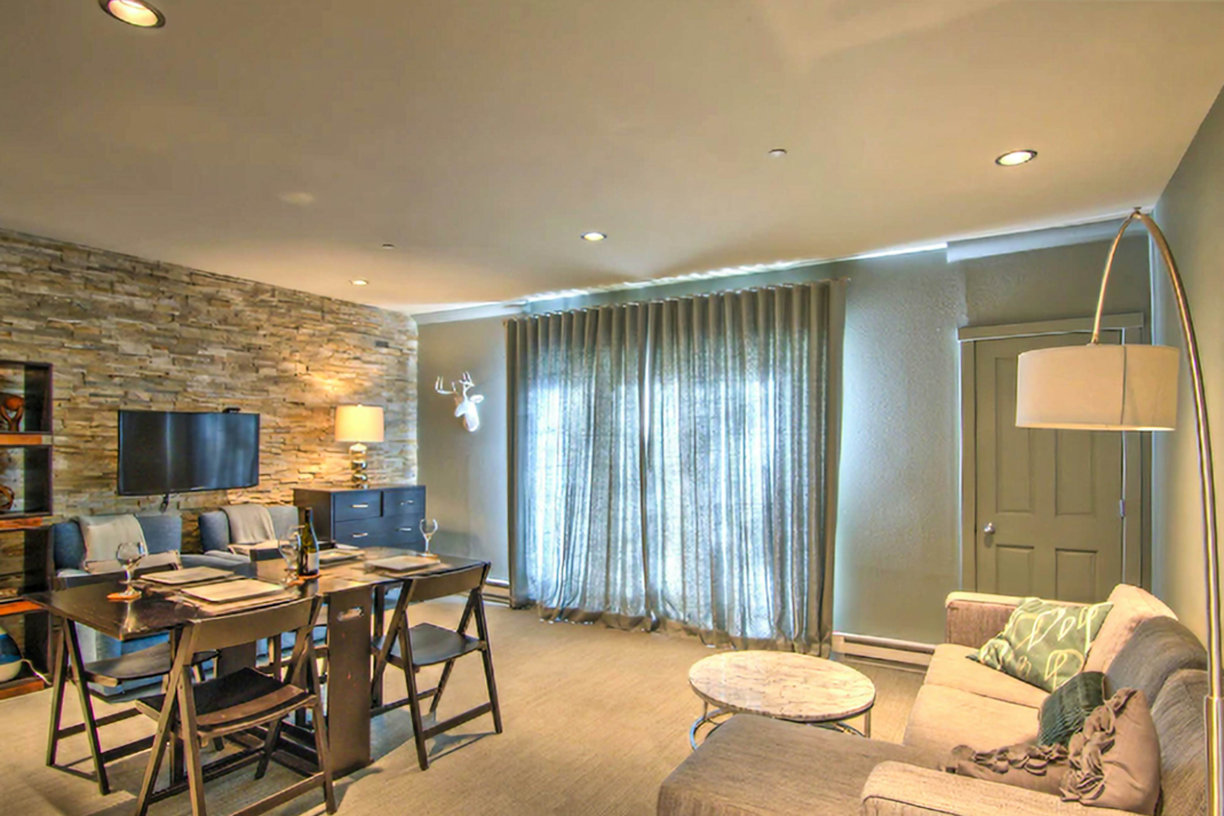 The Summit Six - Blue Mesa 33A